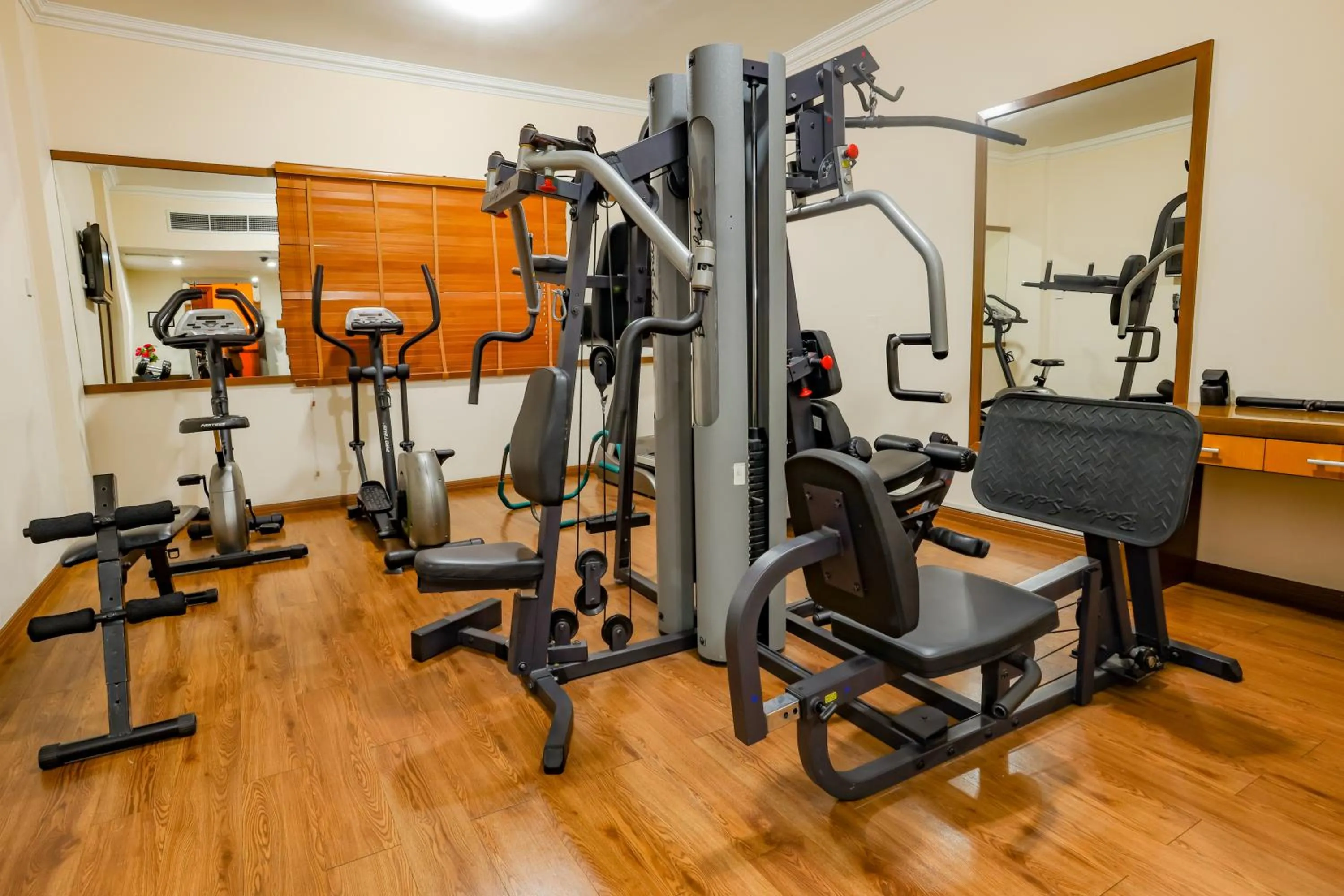Fitness centre/facilities in Fortune Pearl Hotel