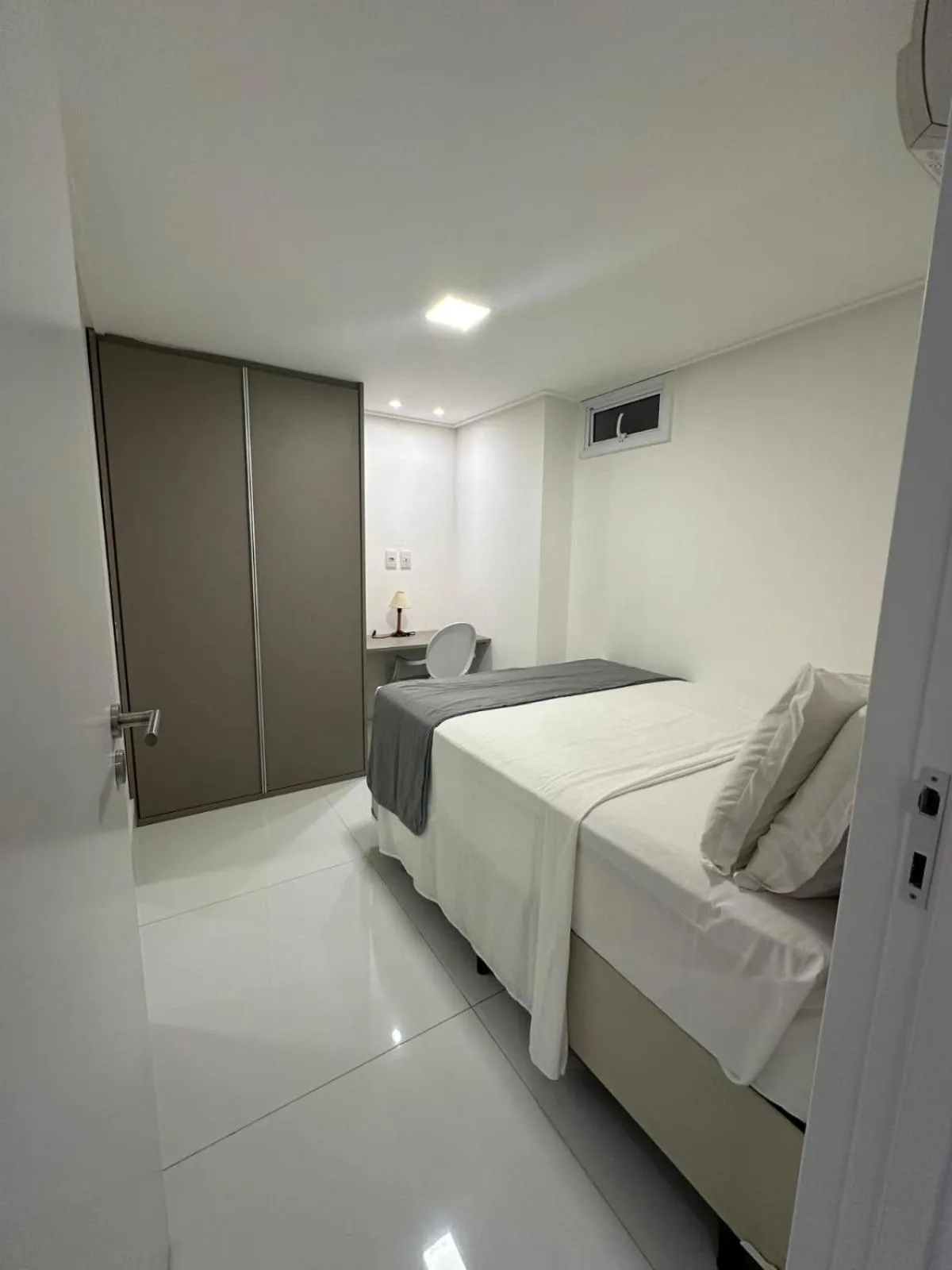 Bedroom, Bed in Solar Tambau Residencial