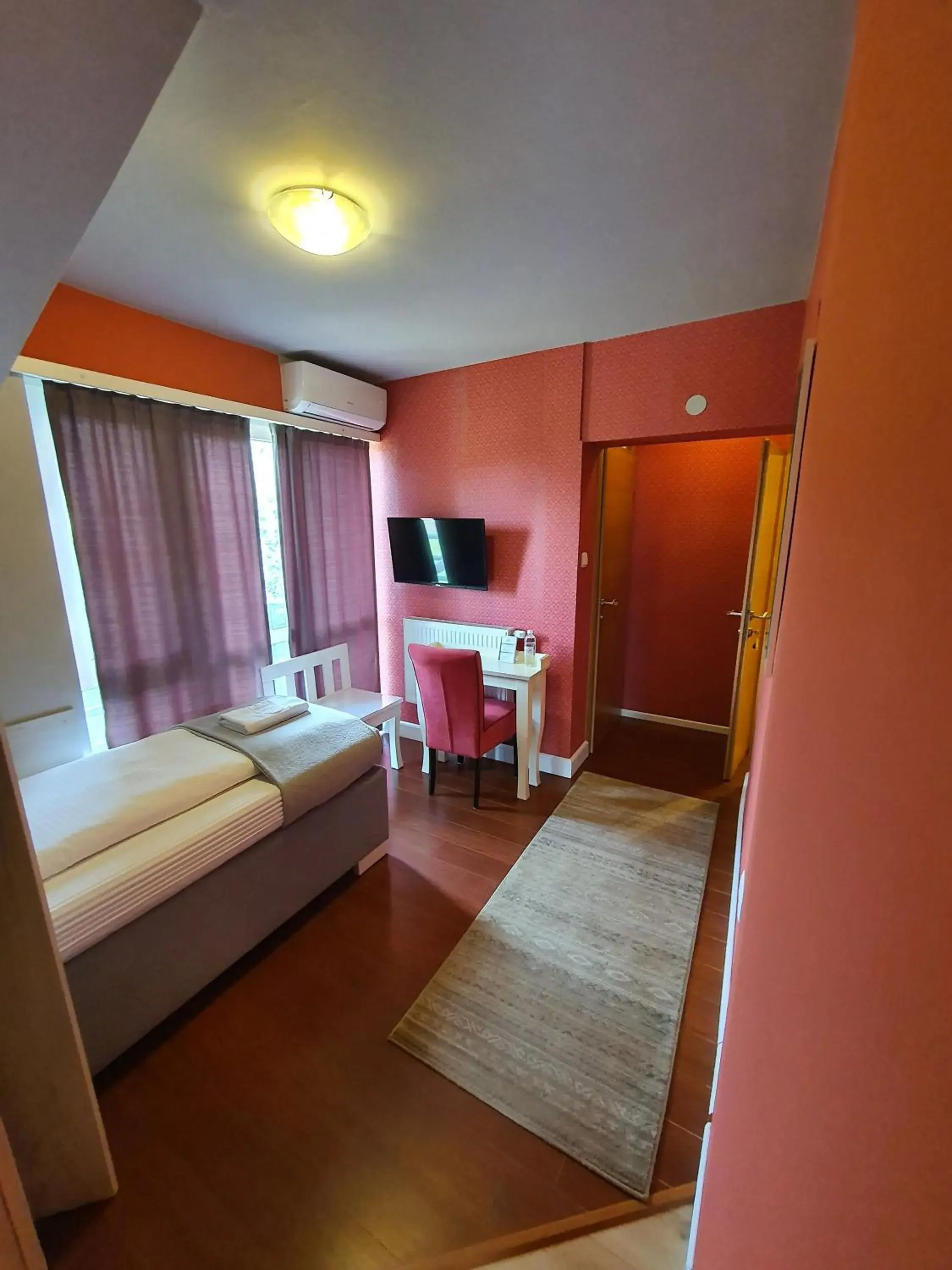 Standard Triple Studio in So&sol boutique Hotel, Tuzla Standard Triple Studio in So&sol boutique Hotel, Tuzla