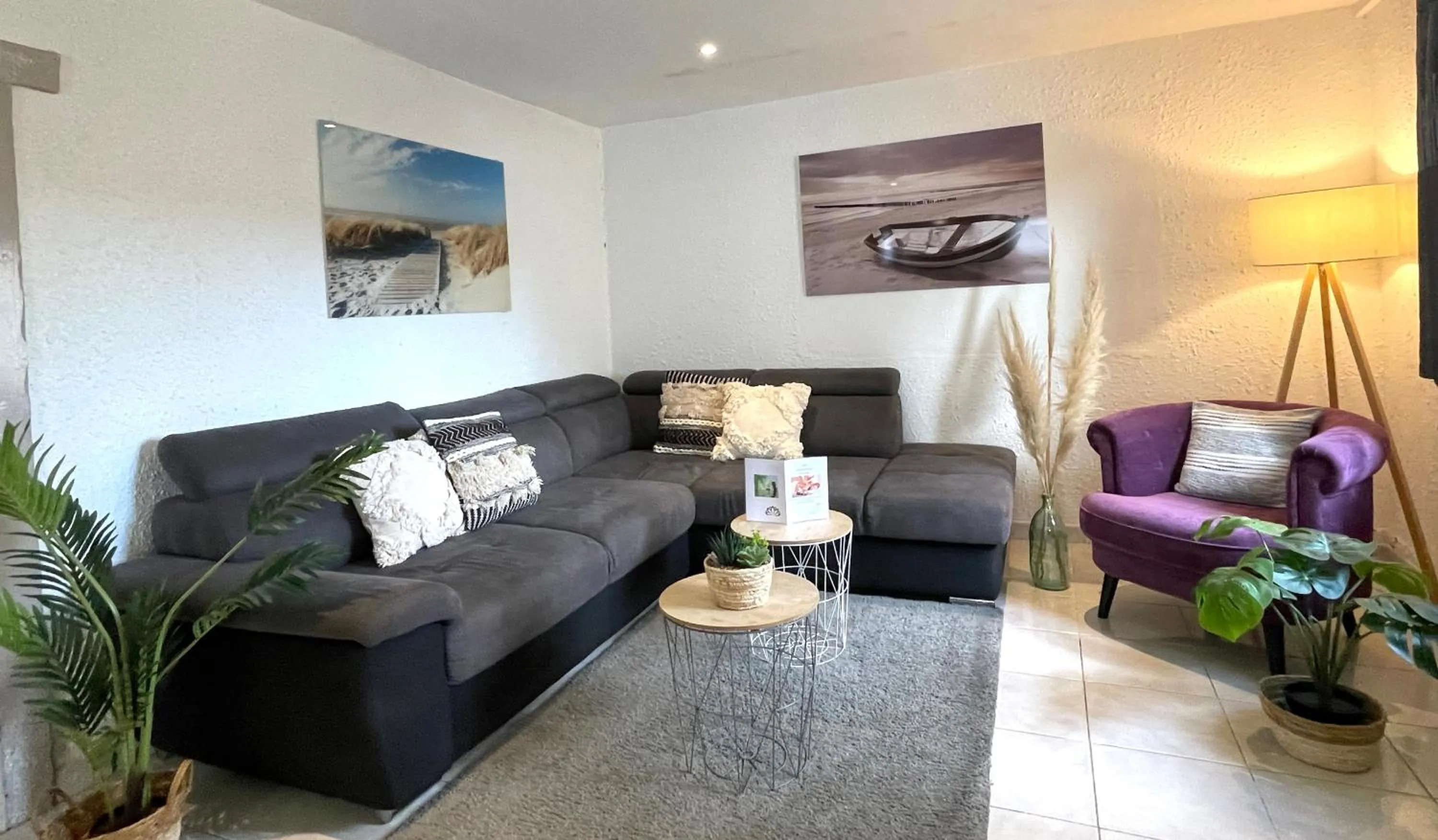 Living room in La Maison Blanche