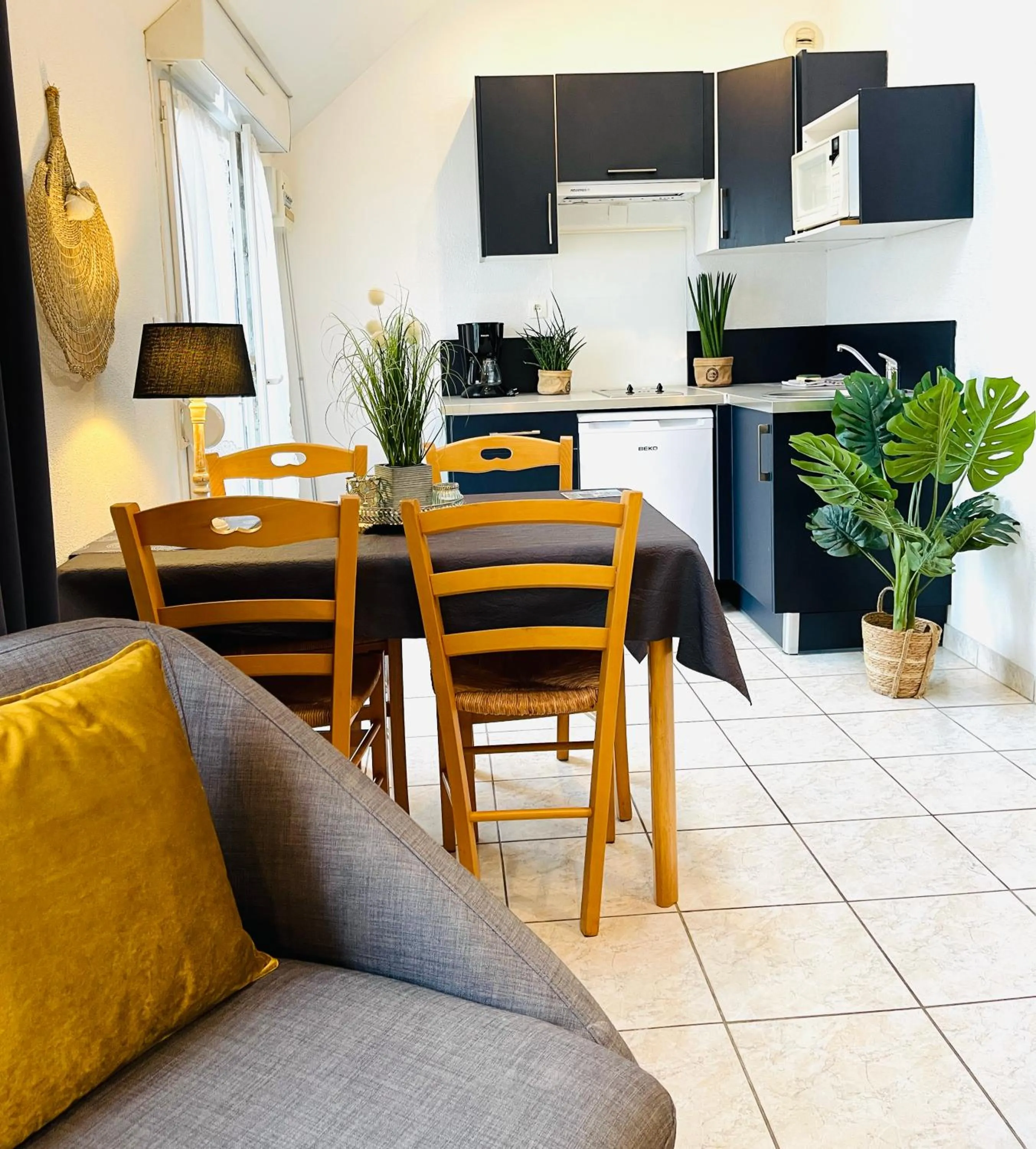 kitchen in La Maison Blanche