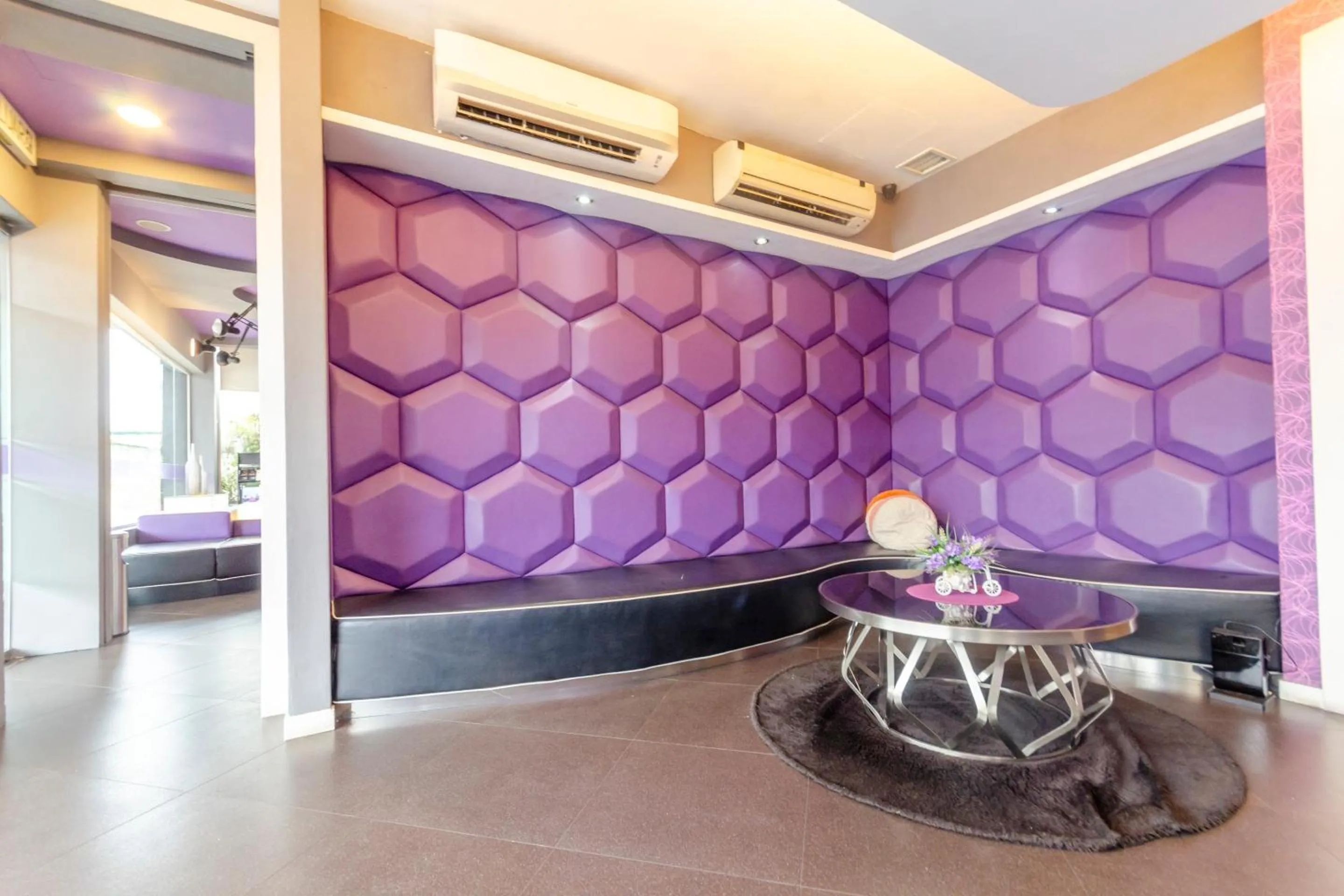 Other, Bed in Hotel O Rooms Boutique Hotel