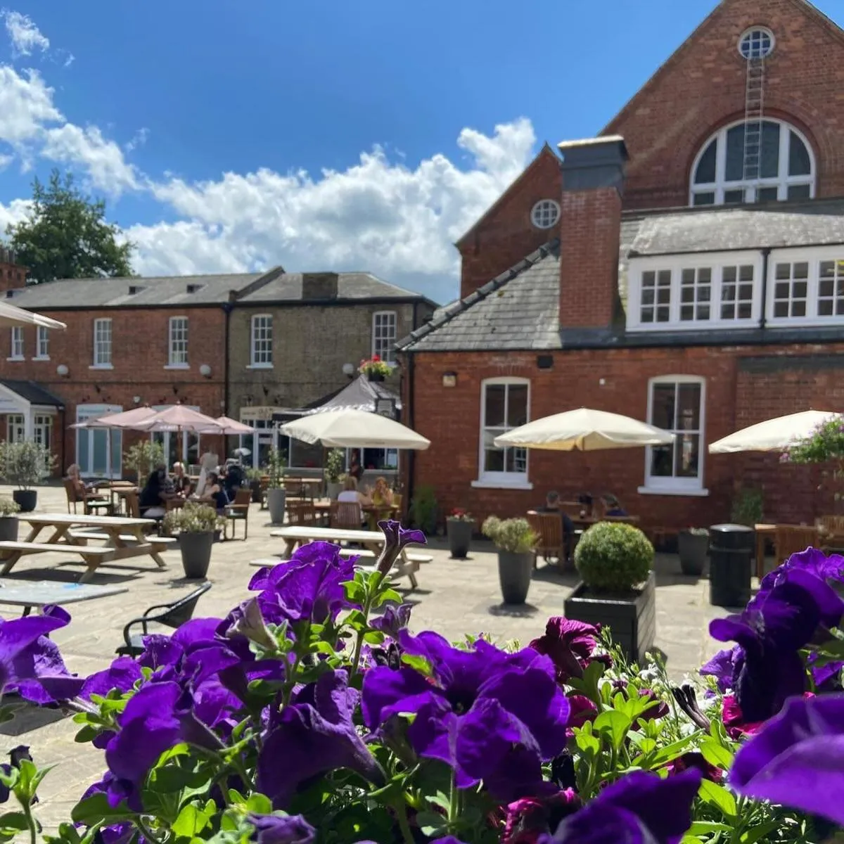 Property building in Charlotte House Hotel