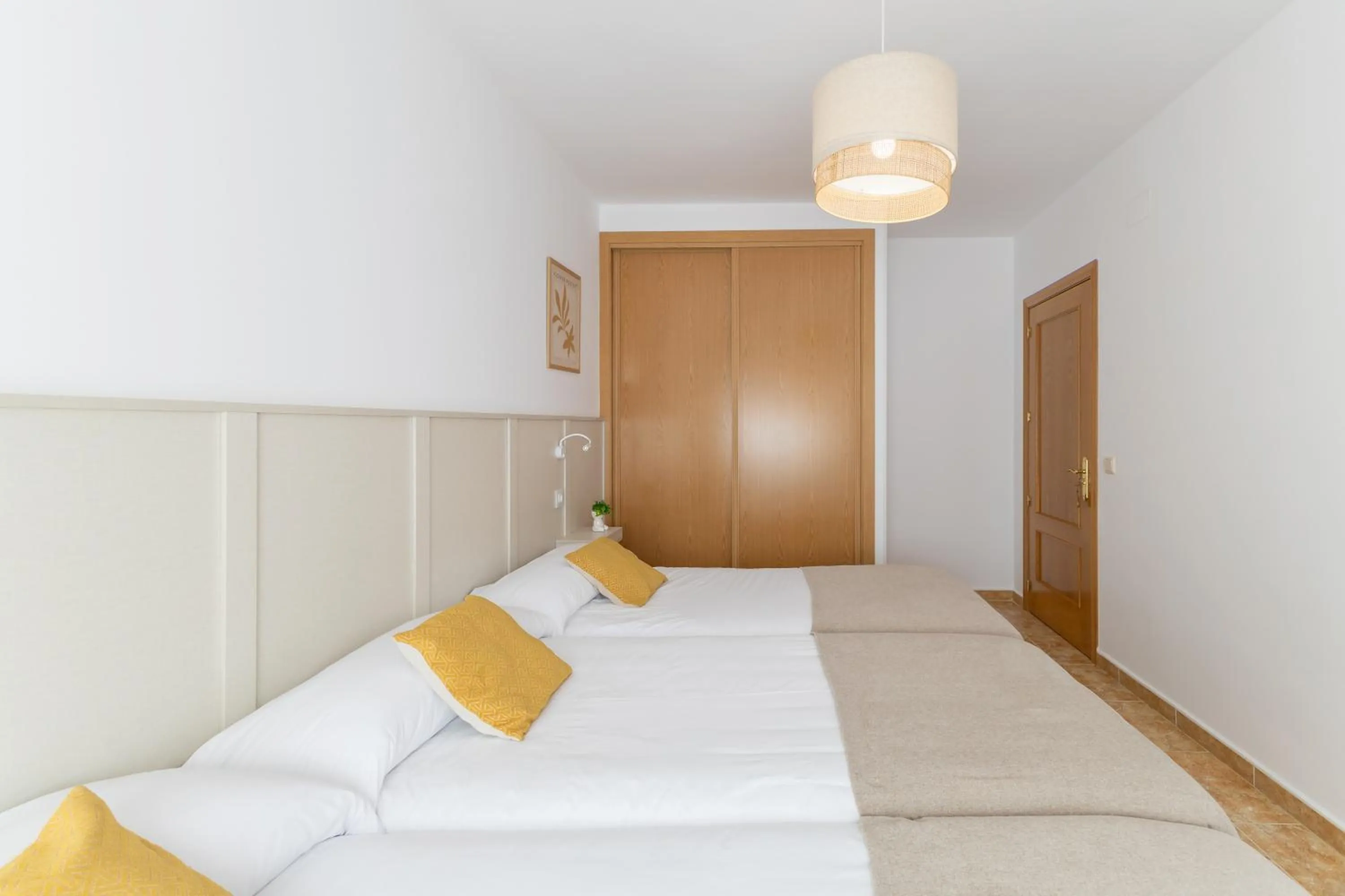 Bed in Alojamientos Callejón del Pozo, cerca Puy du Fou