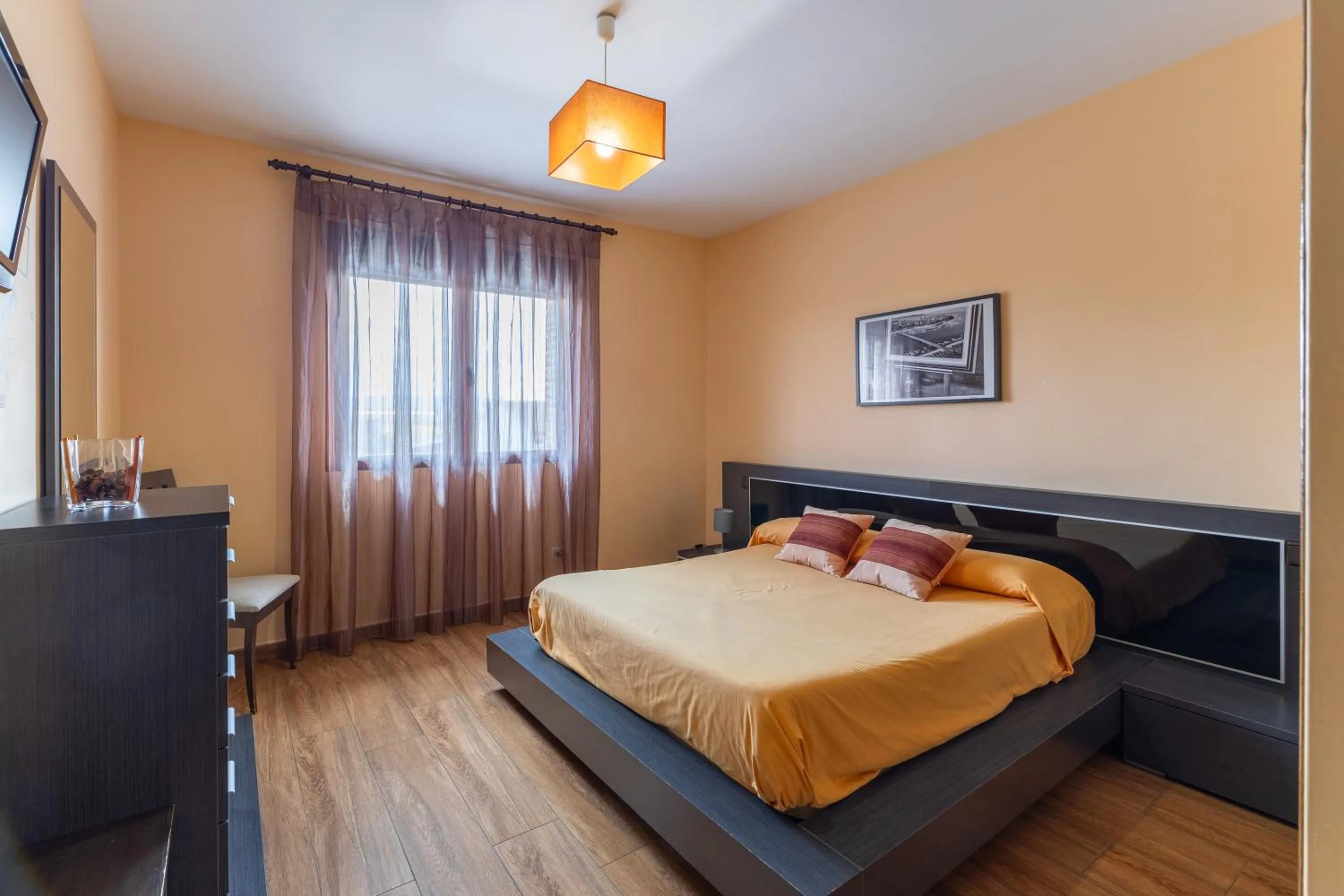 Bed in Alojamientos Callejón del Pozo, cerca Puy du Fou