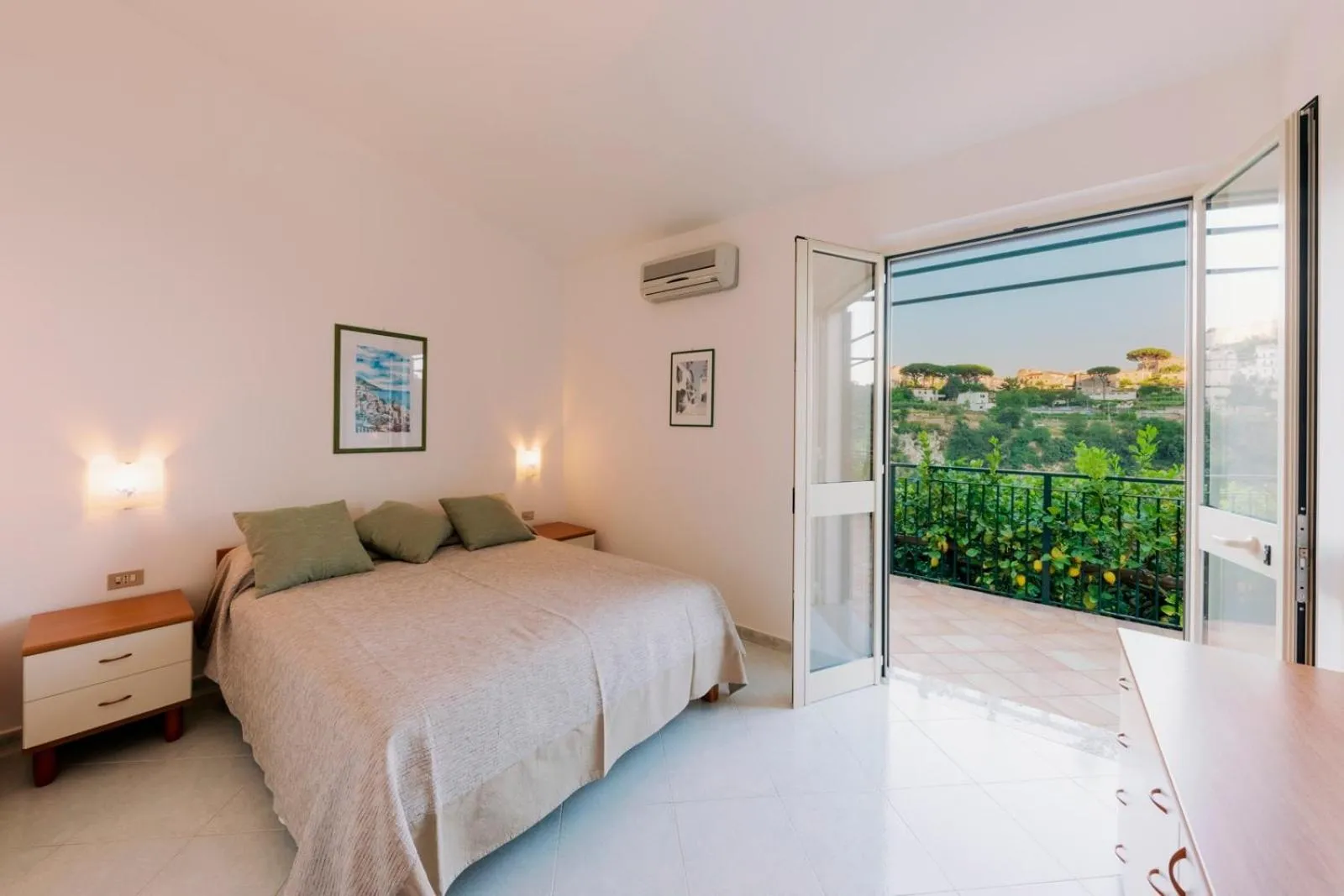 Bedroom, Bed in Villa San Lorenzo