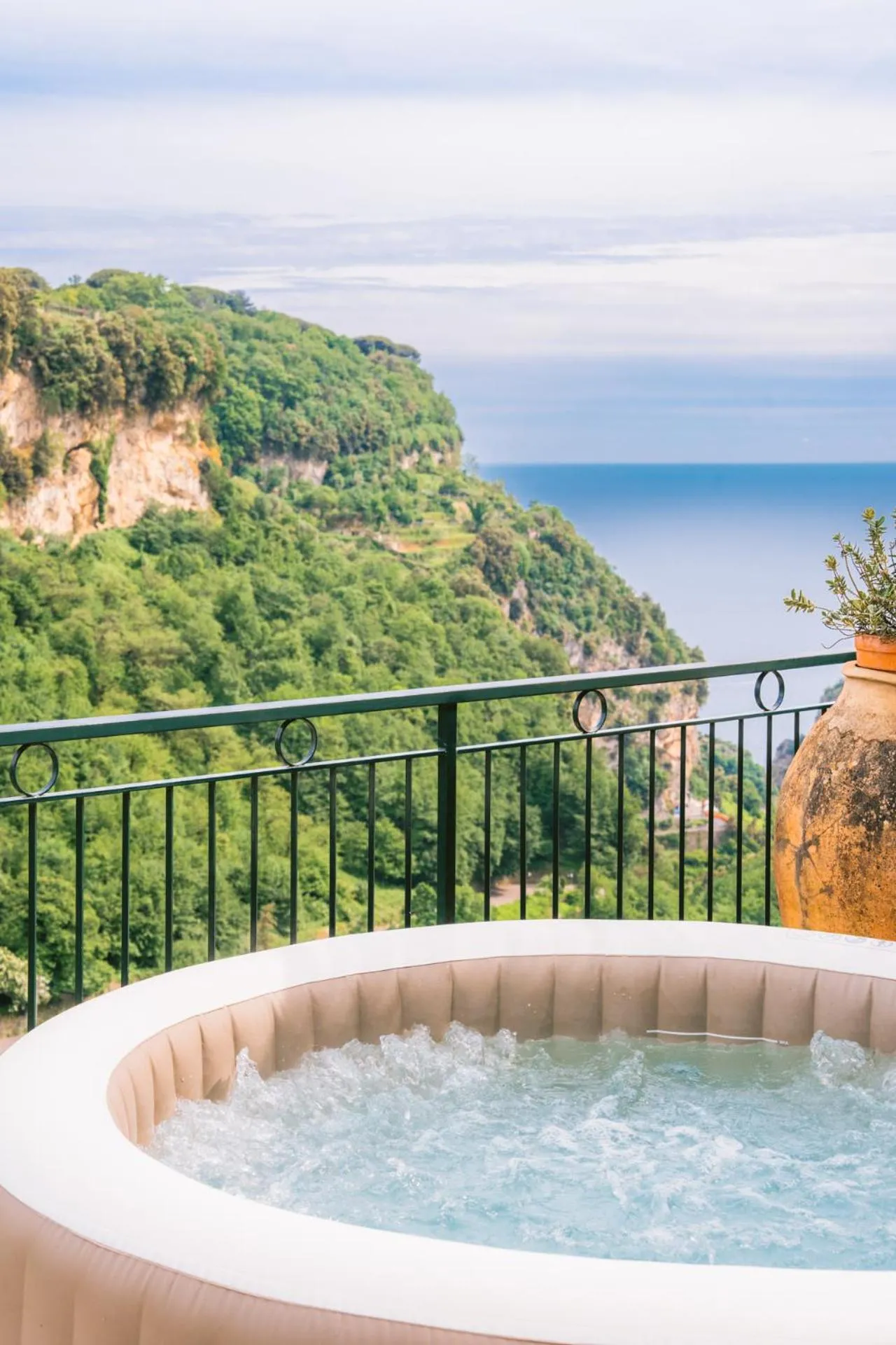 Hot Tub in Villa San Lorenzo