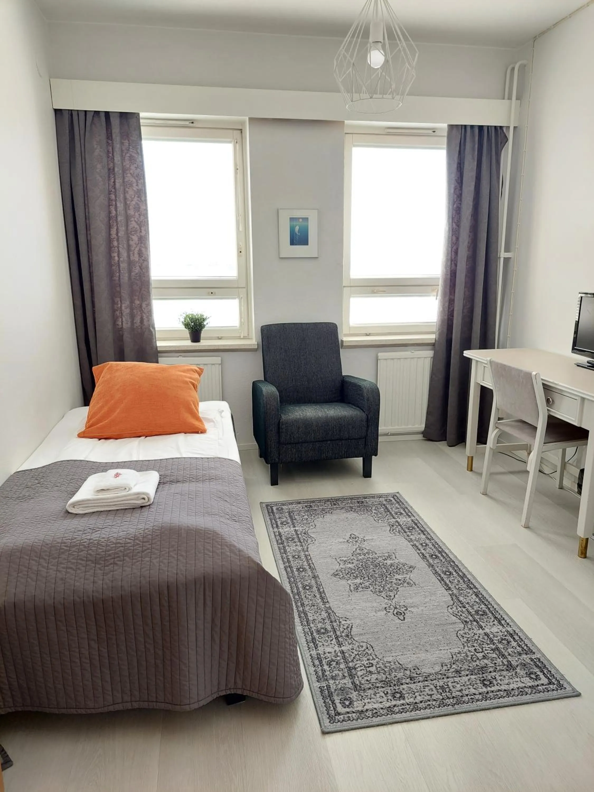 Photo of the whole room, Bed in Kylpylähotelli Pohjanranta