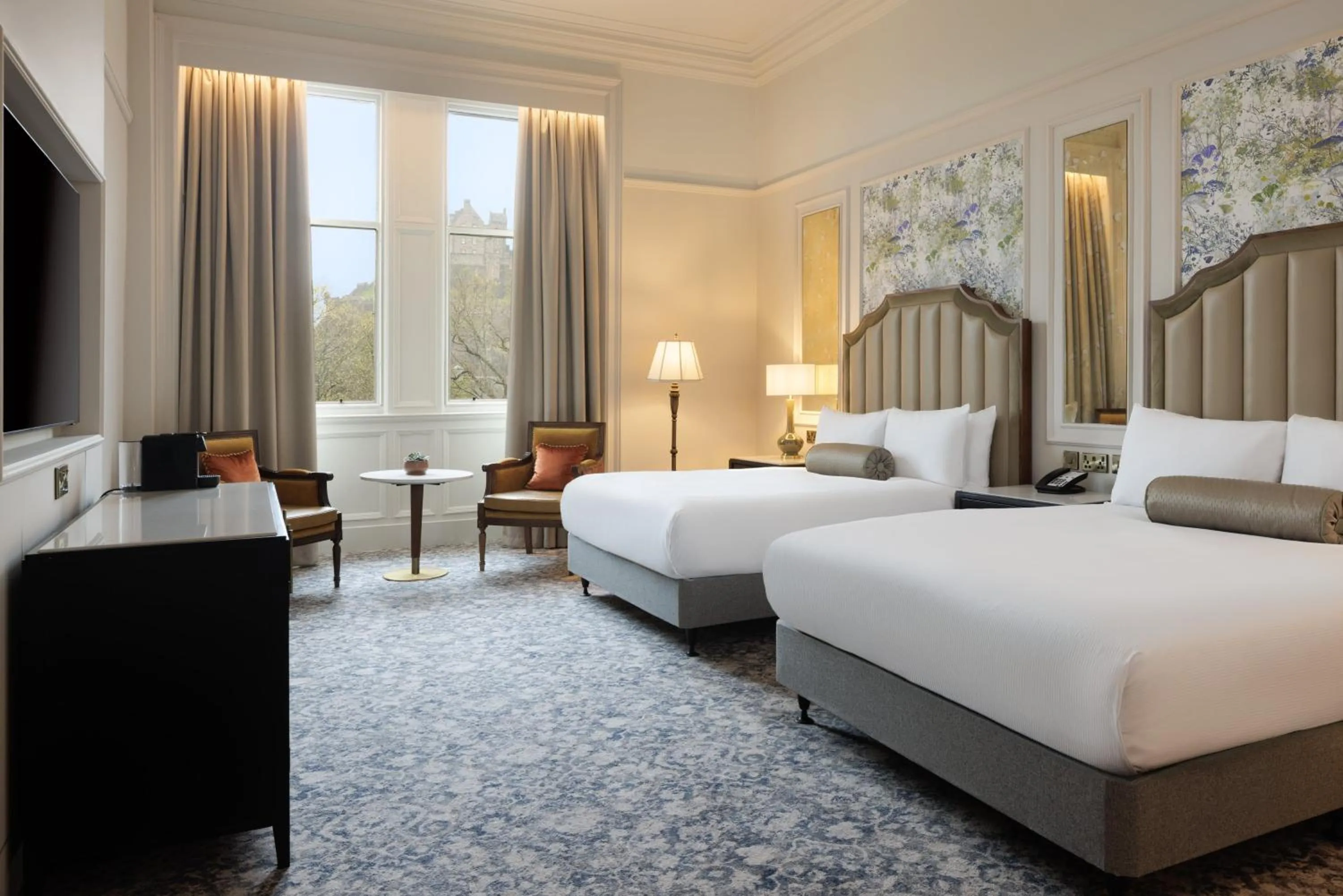 Bed in The Caledonian Edinburgh, Curio Collection by Hilton