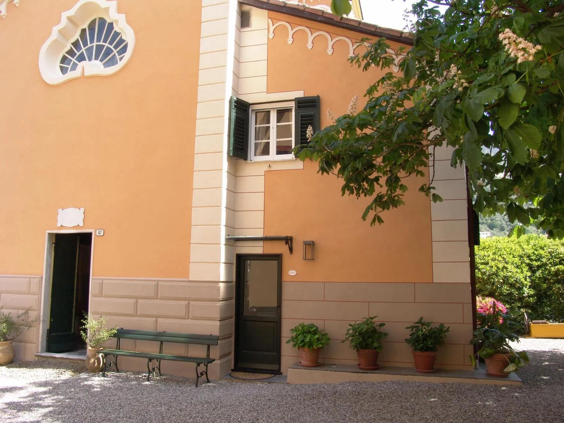 Facade/entrance in Villanova - Nature & Wellness