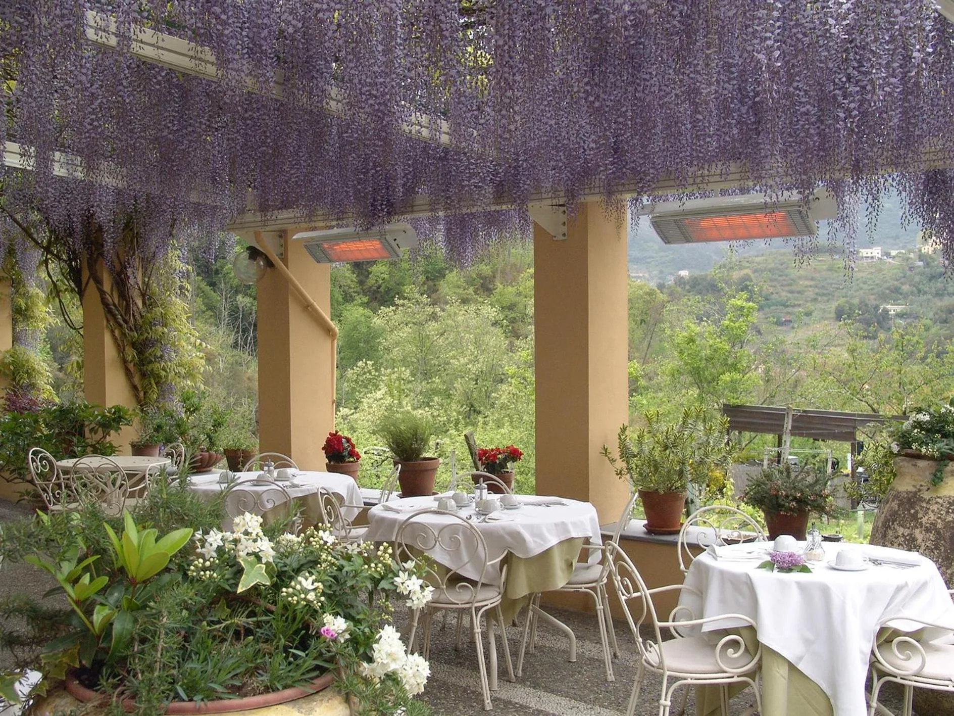 Balcony/Terrace in Villanova - Nature & Wellness