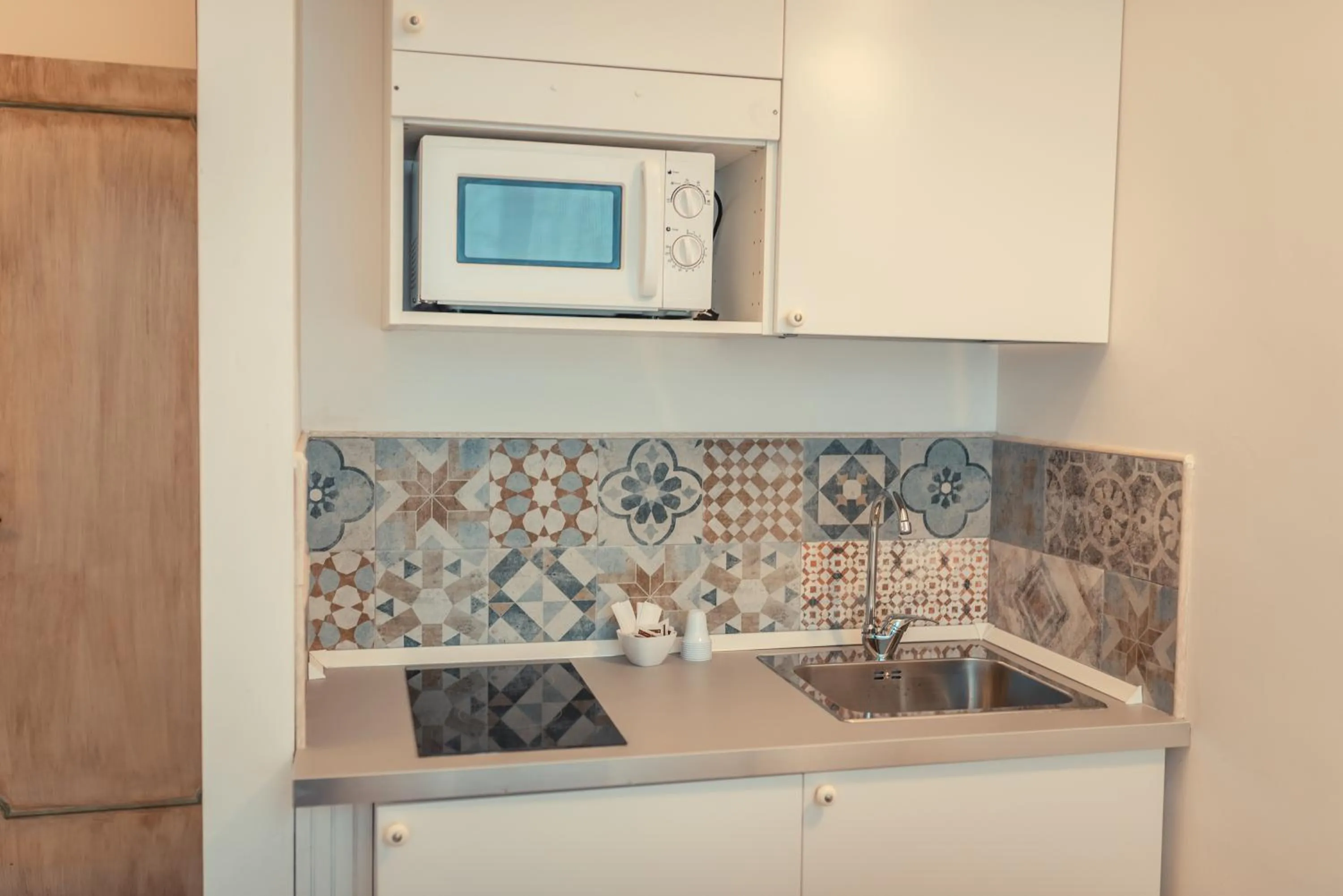 Kitchen or kitchenette in B&B Casa al Vicolo 2