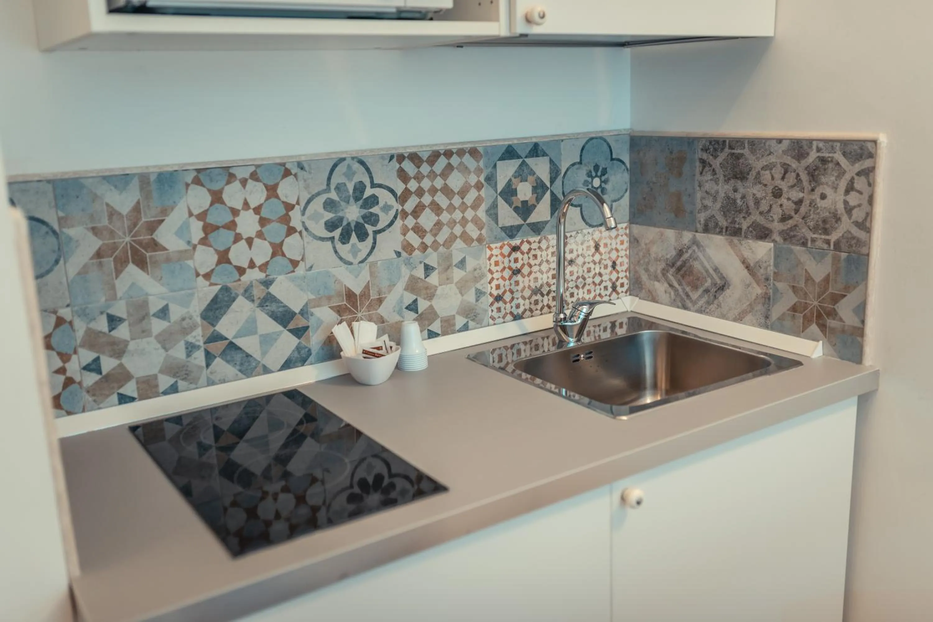 Kitchen or kitchenette in B&B Casa al Vicolo 2