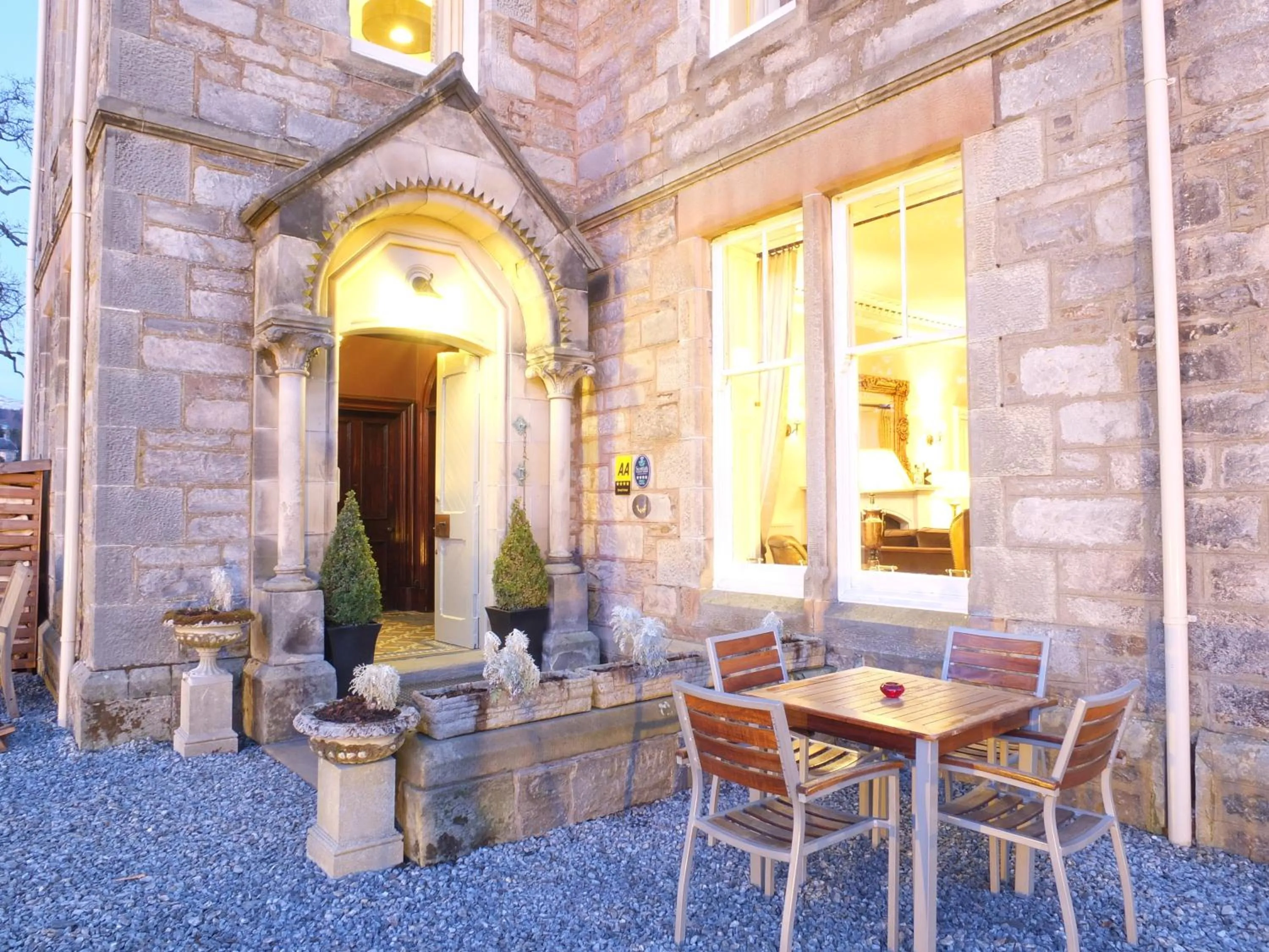 Facade/entrance in Knockendarroch Hotel
