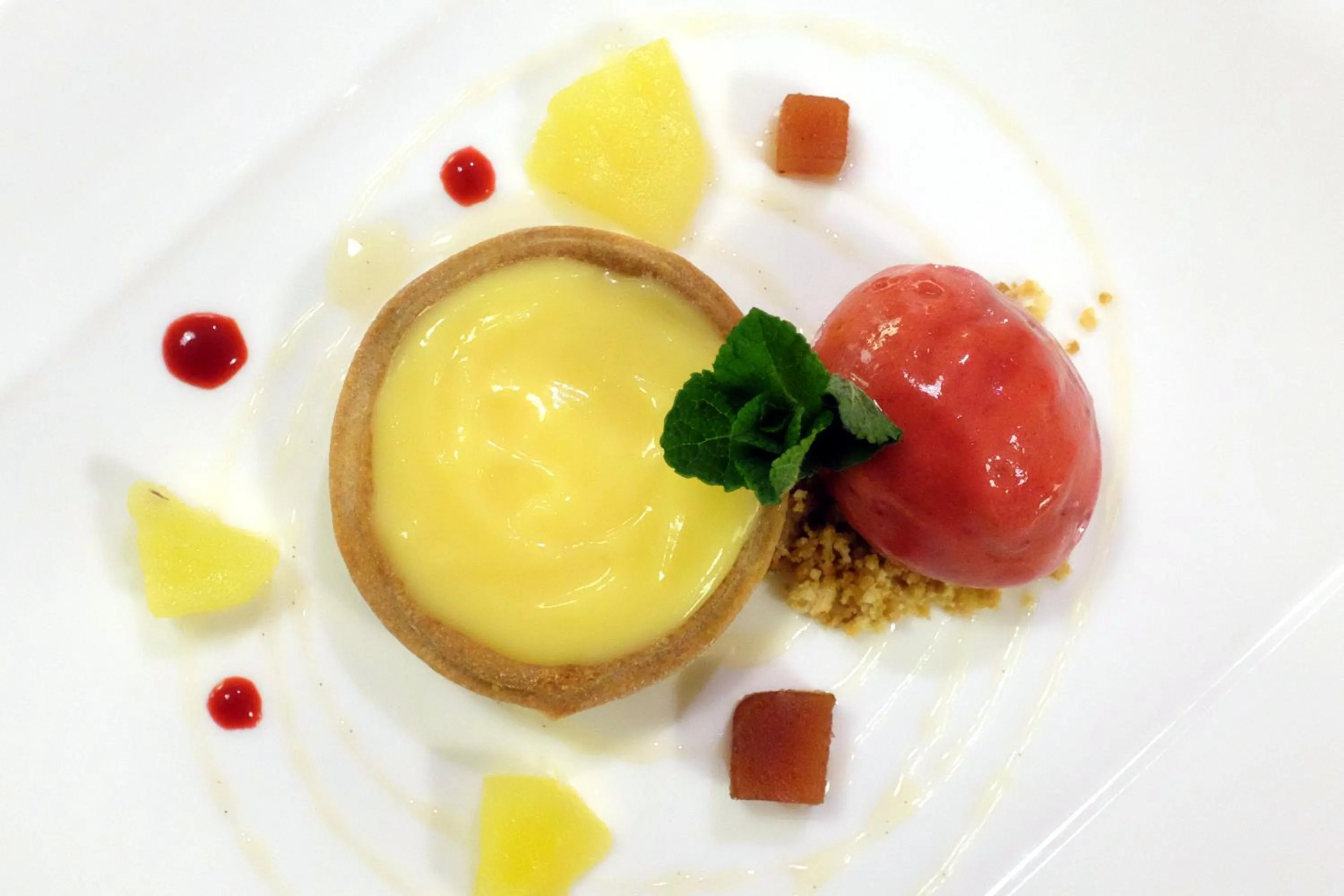 Restaurant/places to eat in Knockendarroch Hotel