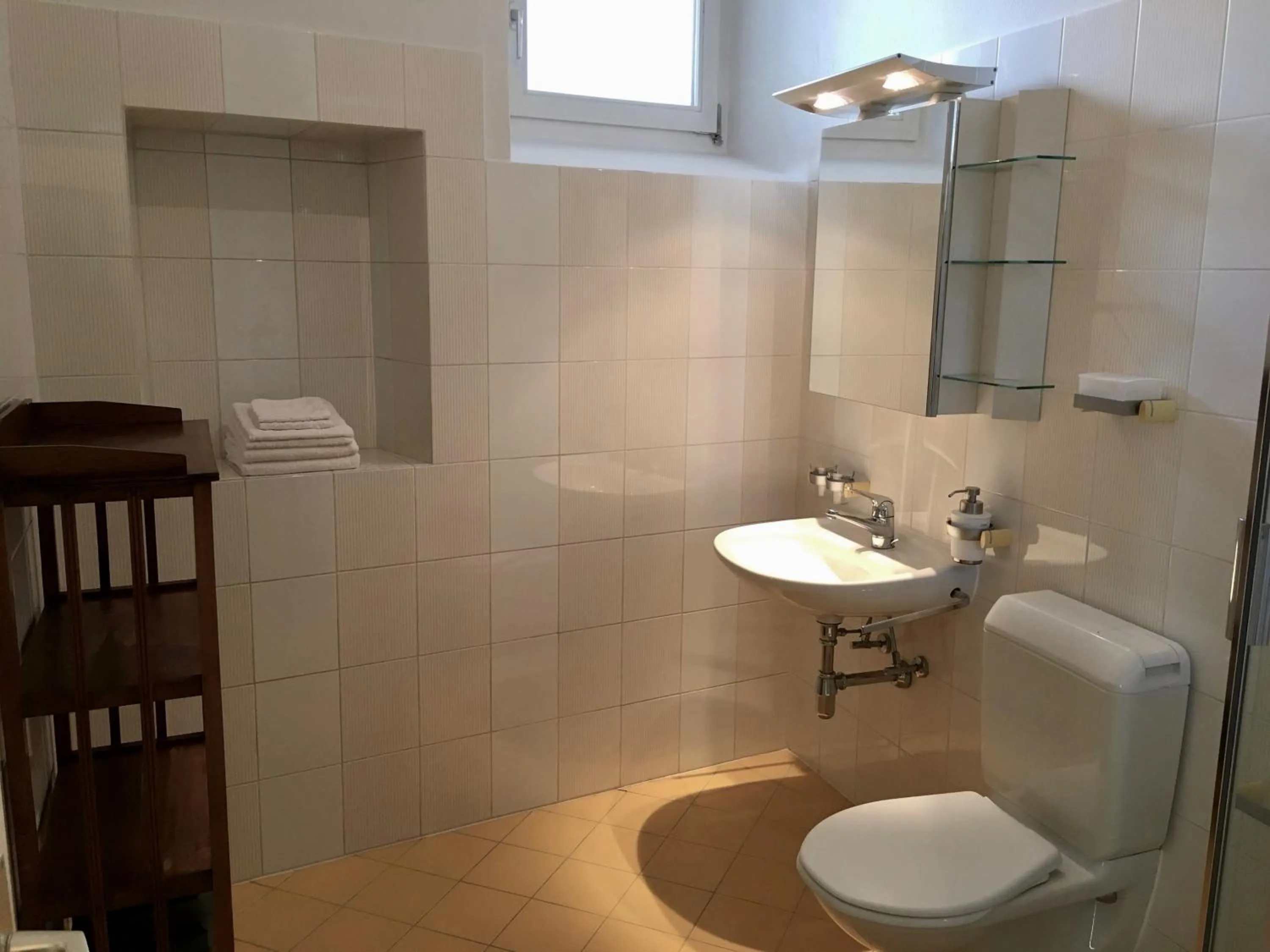 Bathroom in Great2Stay City Center Apartments Locarno