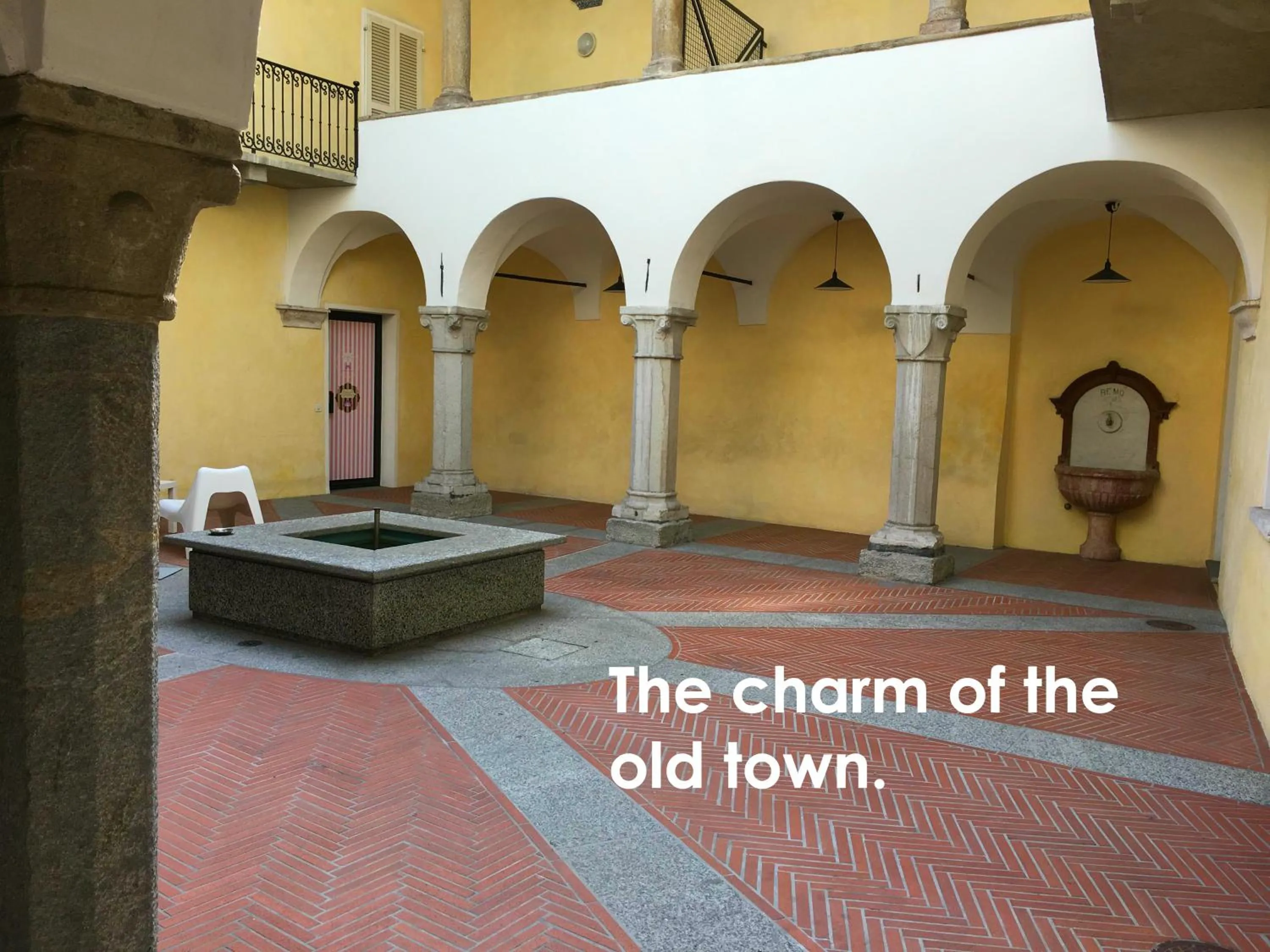 Patio in Great2Stay City Center Apartments Locarno