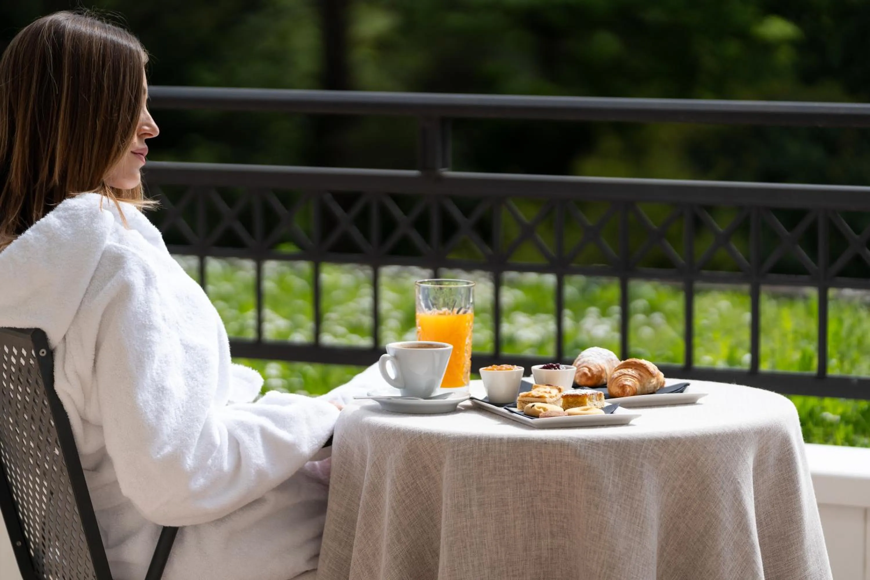 Bedroom in Hotel Des Bains Terme