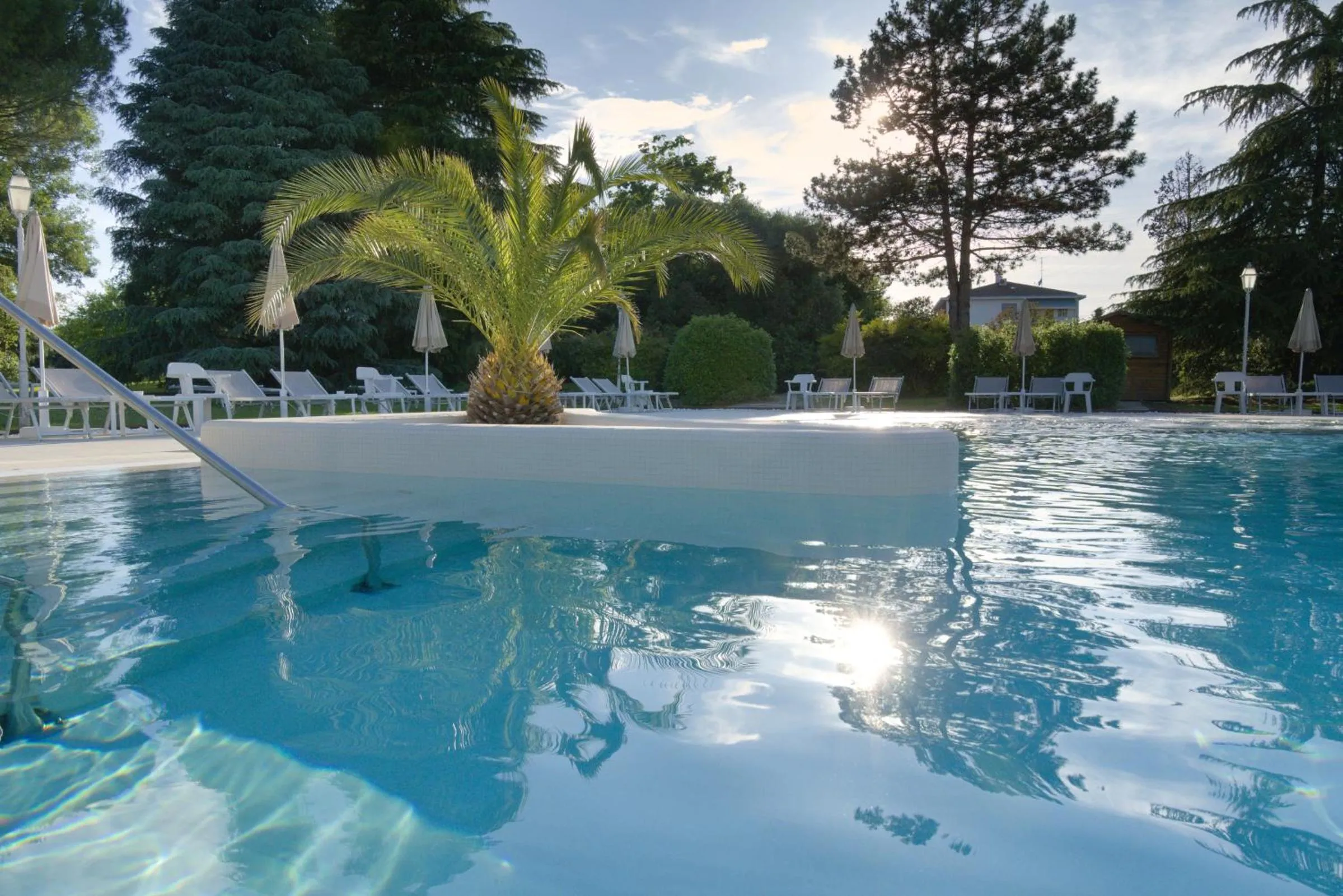 Swimming pool in Hotel Des Bains Terme