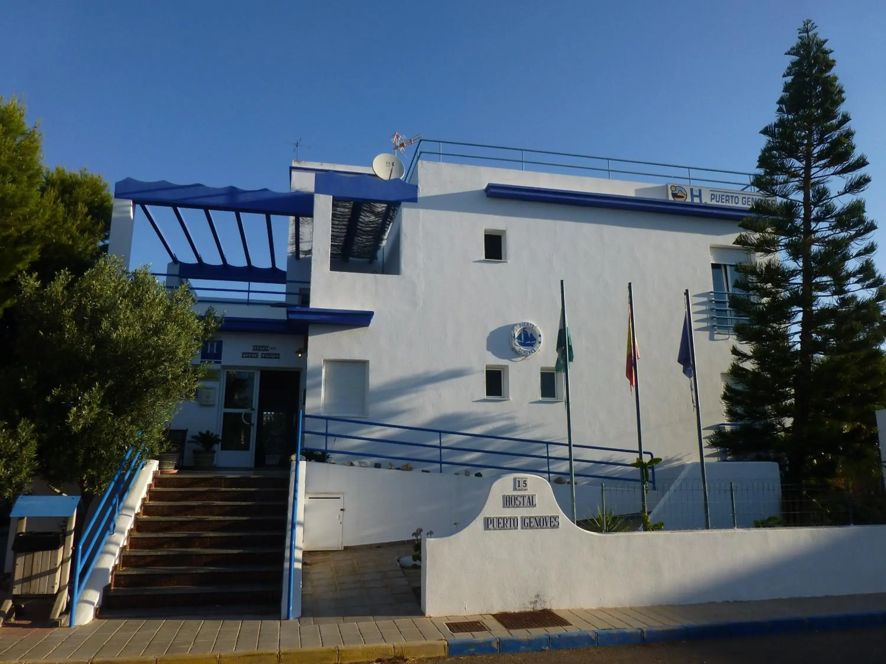 Hostal Puerto Genovés Hostal Puerto Genovés