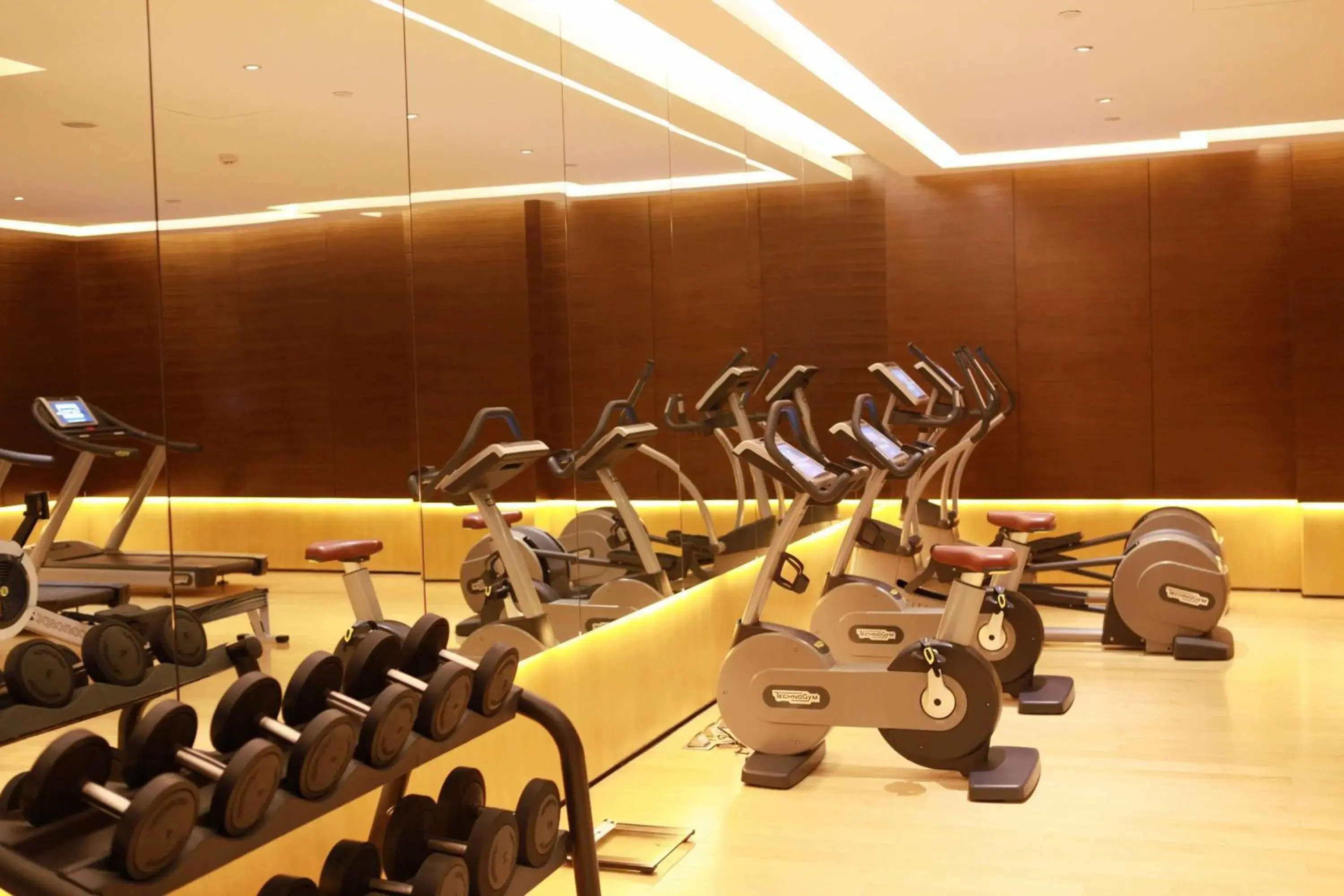 Fitness centre/facilities in Hilton Xi'an High-tech Zone Fitness centre/facilities in Hilton Xi'an High-tech Zone