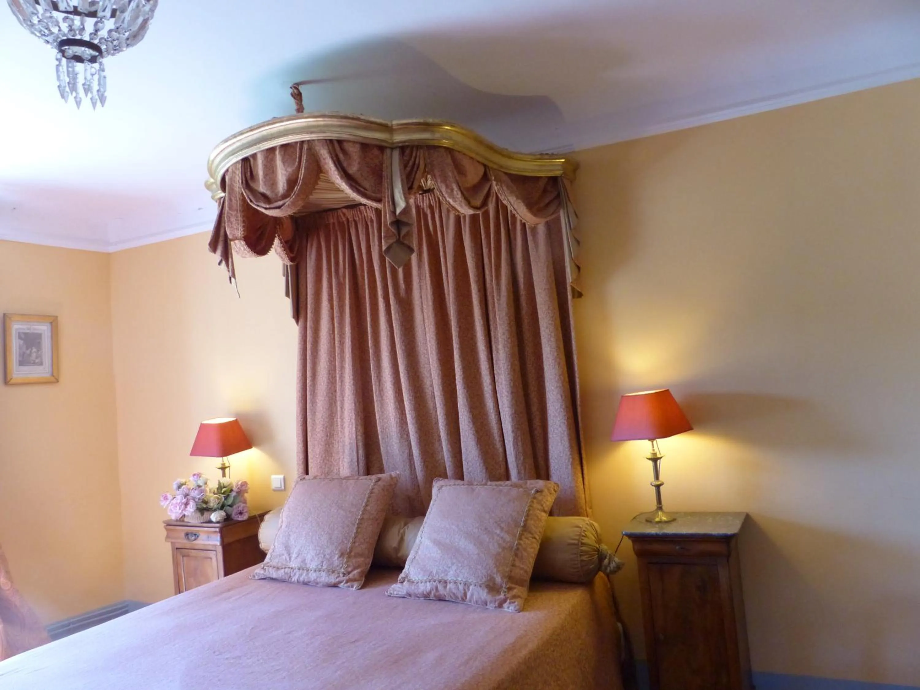 Bedroom, Bed in Château du Grand Jardin
