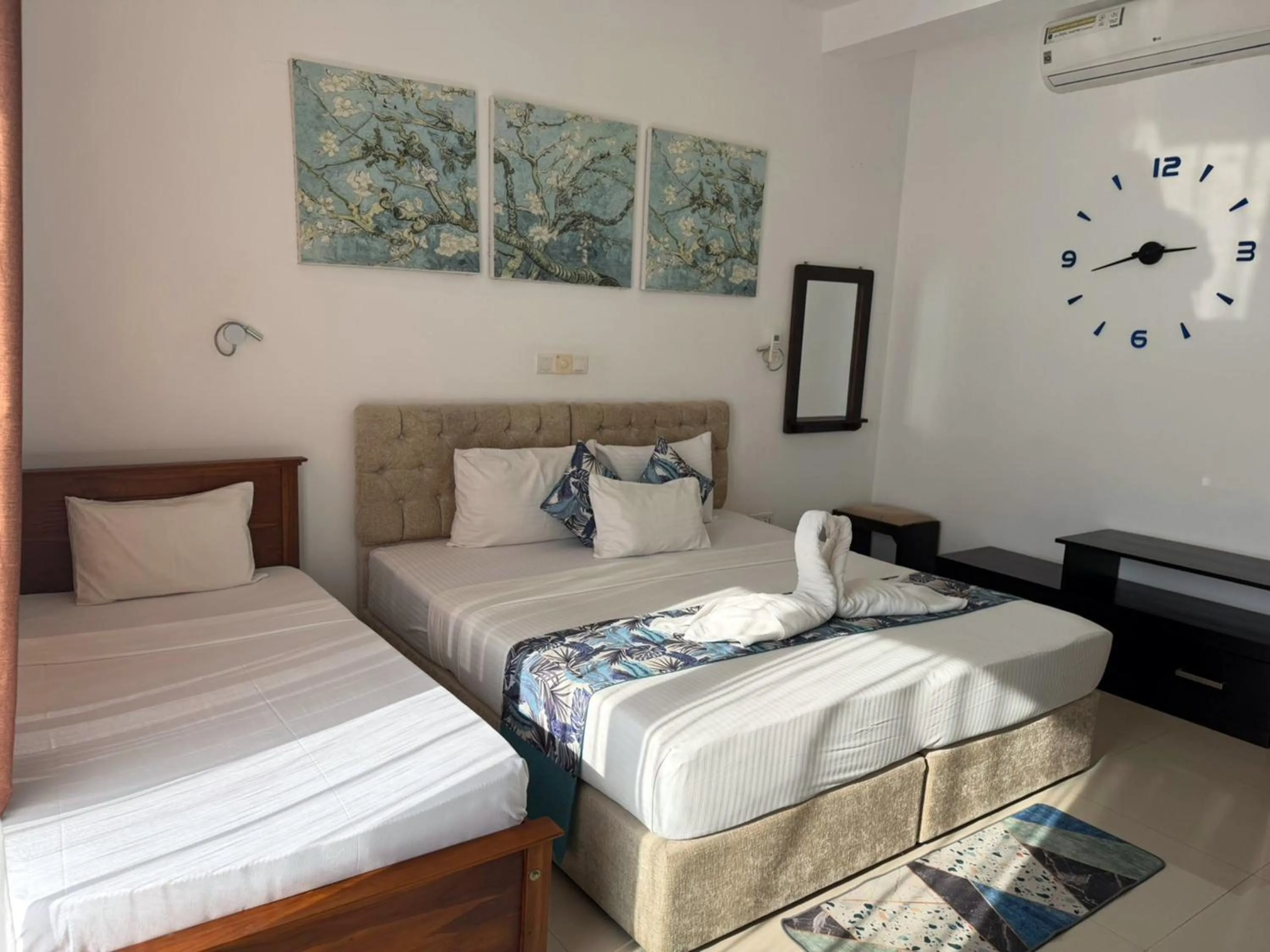 Bedroom, Bed in Amber House Lanka