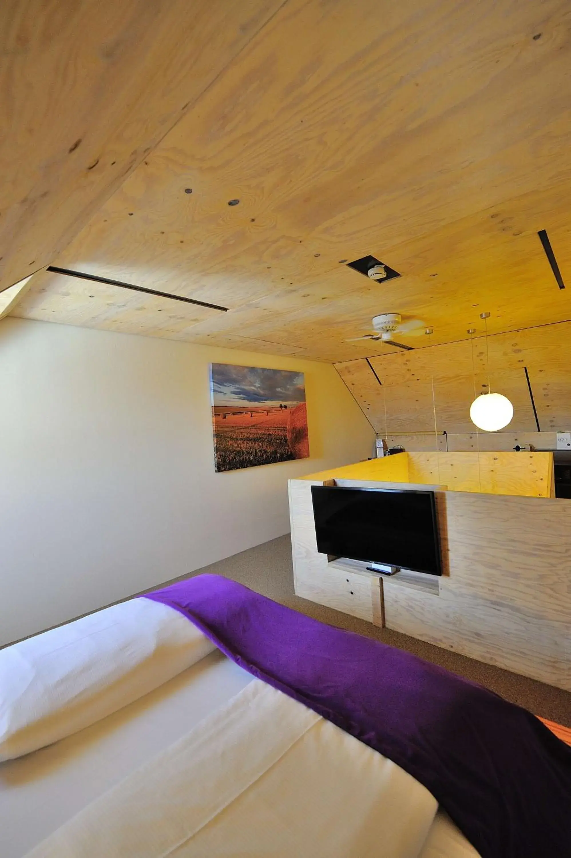 Bedroom, Bed in Best Western Plus BierKulturHotel Schwanen Bedroom, Bed in Best Western Plus BierKulturHotel Schwanen