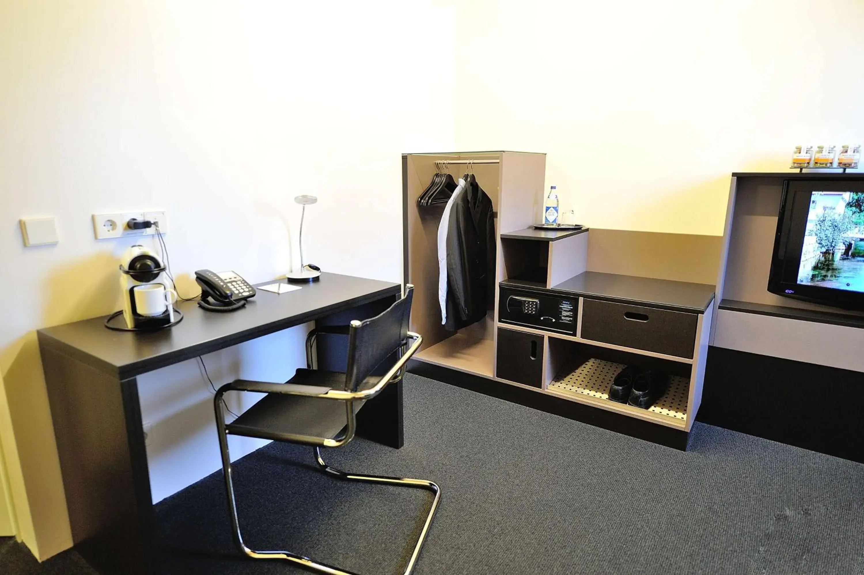 Bedroom in Best Western Plus BierKulturHotel Schwanen Bedroom in Best Western Plus BierKulturHotel Schwanen