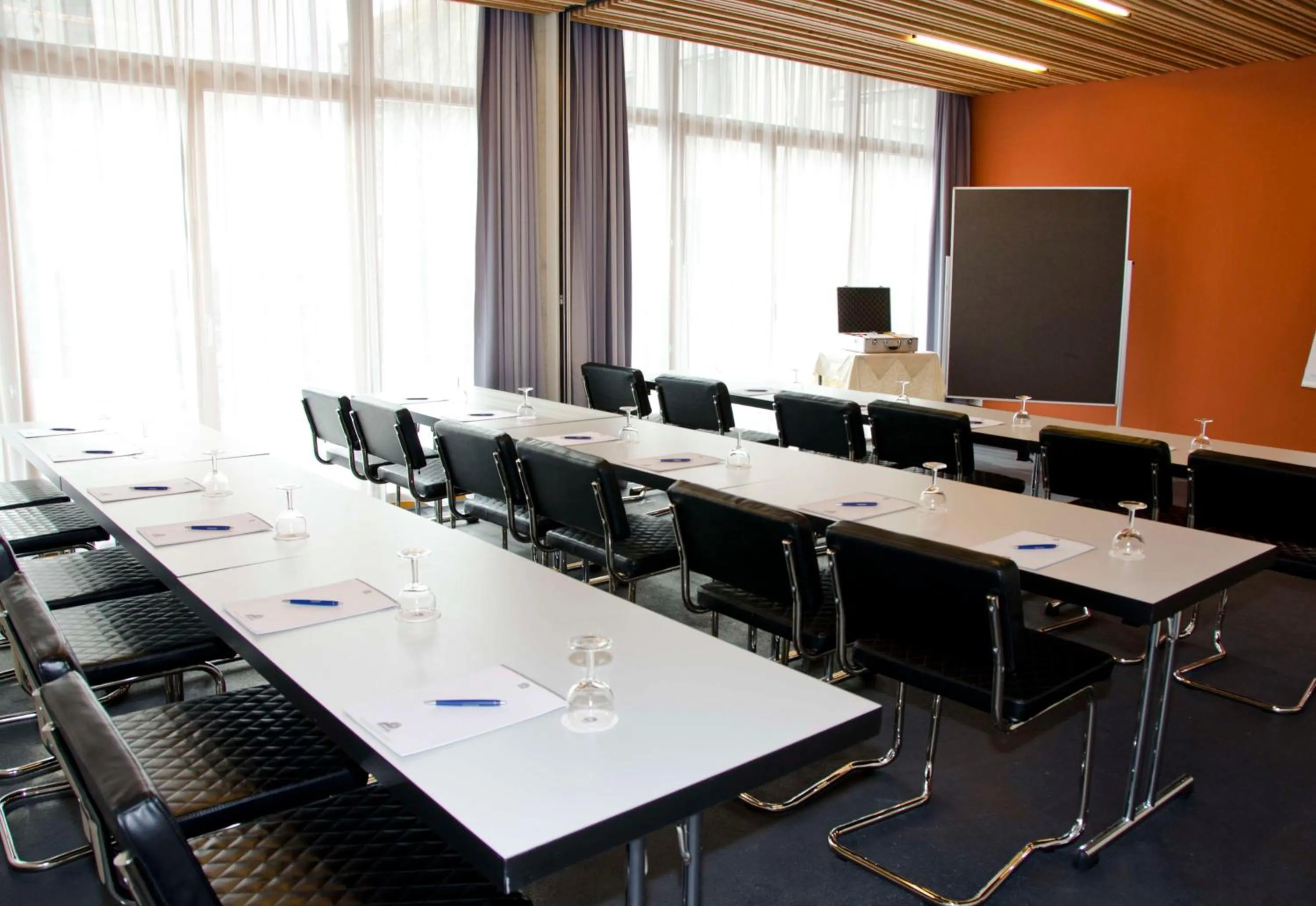 Meeting/conference room in Best Western Plus BierKulturHotel Schwanen