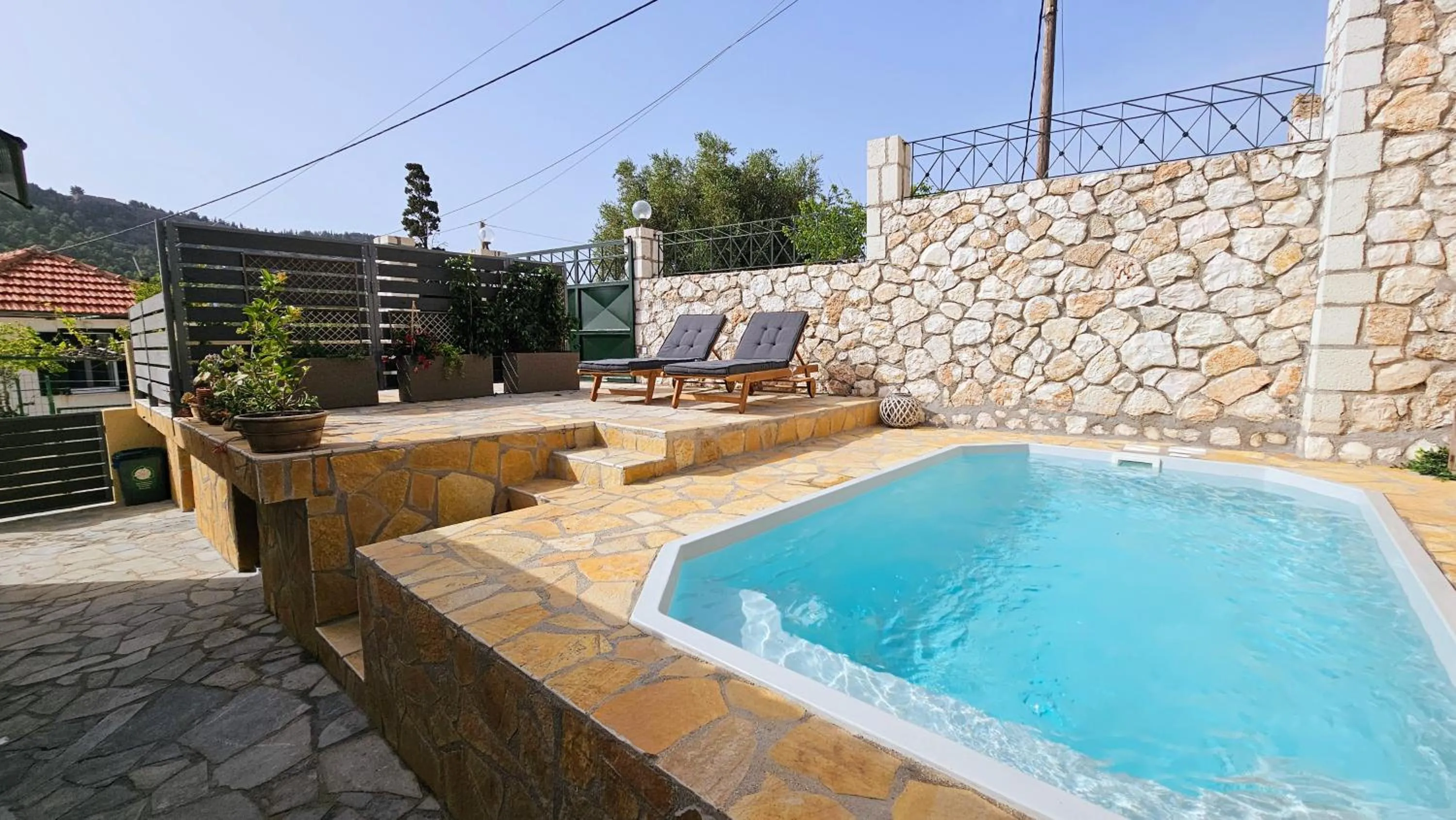 Swimming pool in Villa Apoplous with pool