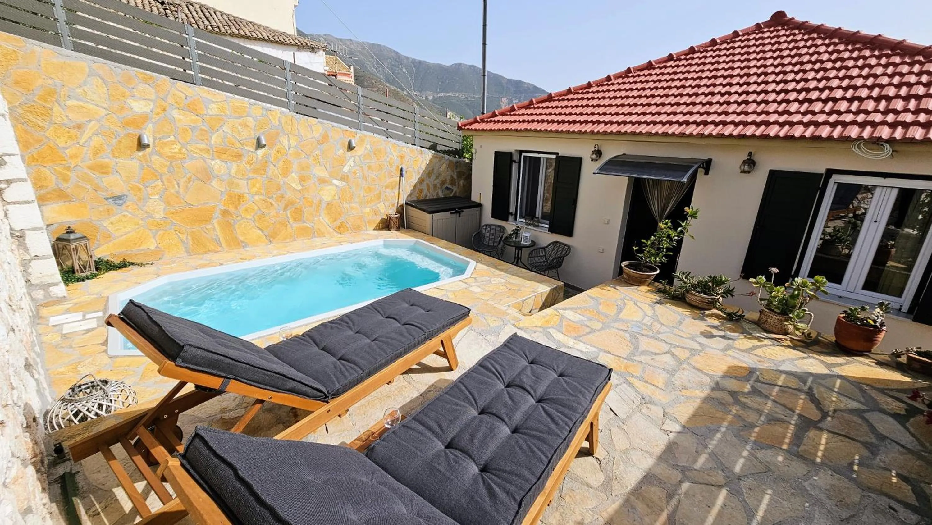 Property building in Villa Apoplous with pool