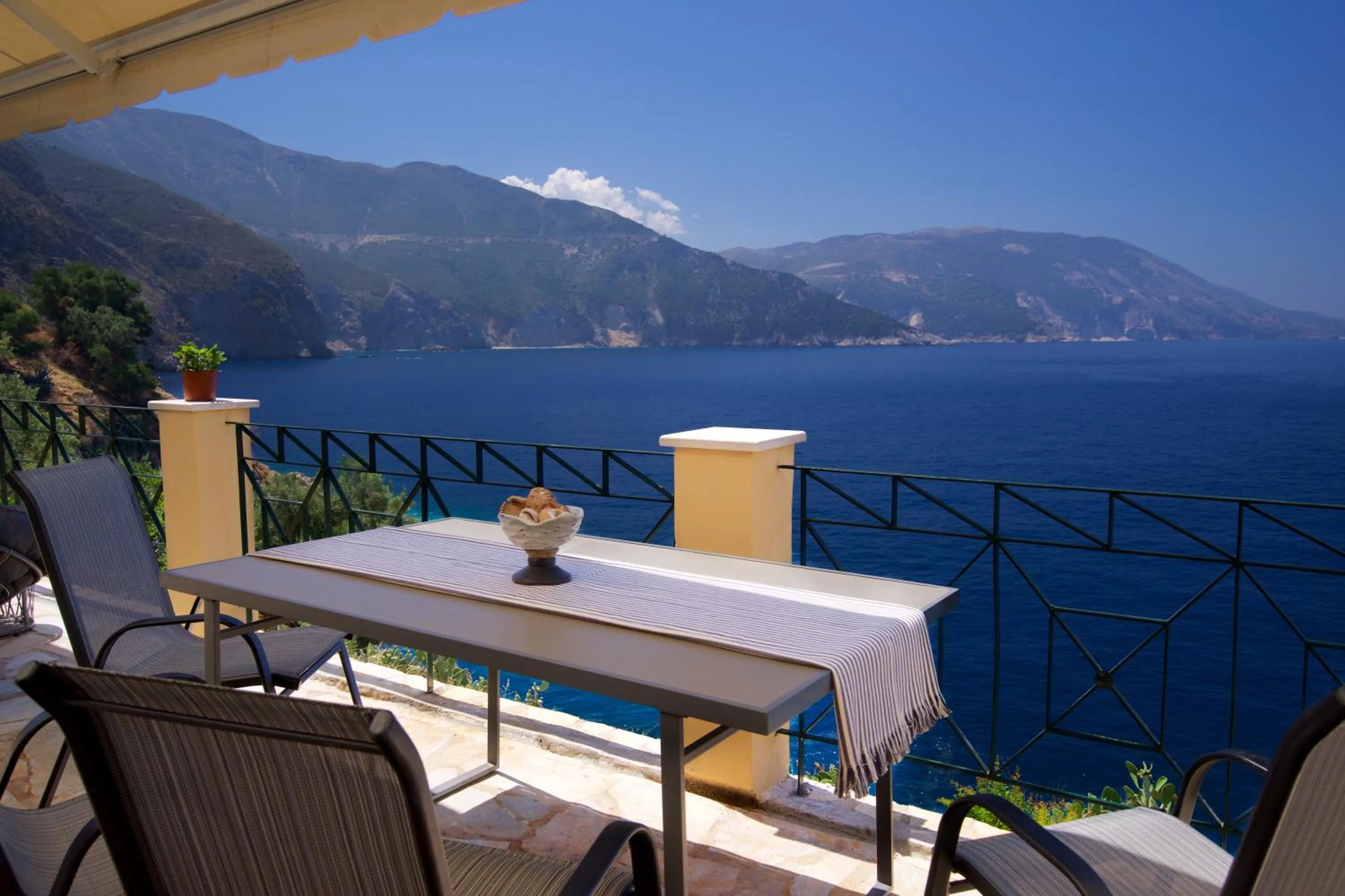 Balcony/Terrace in Villa Apoplous with pool