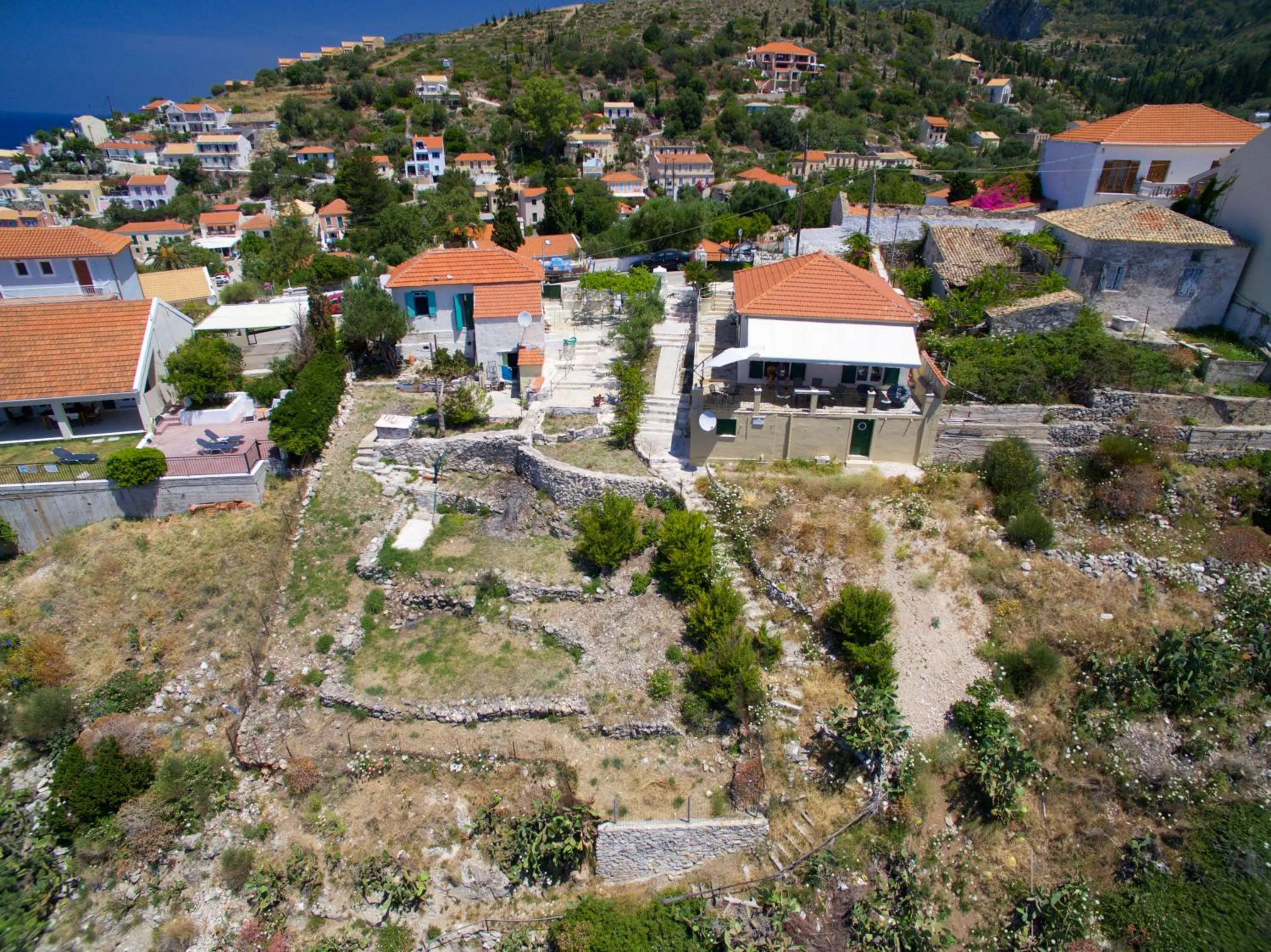 Property building in Villa Apoplous with pool