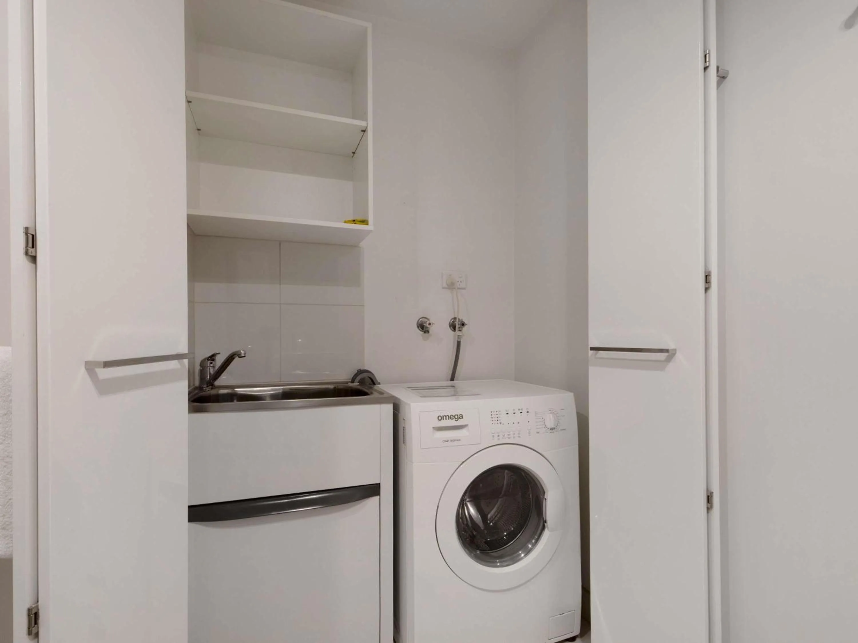 Bedroom in The Sebel Residences Melbourne Docklands Serviced Apartments