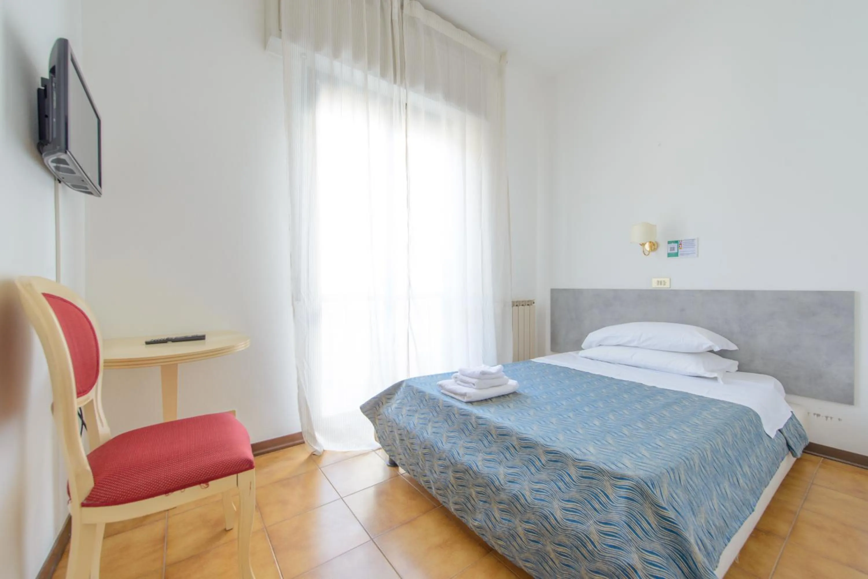 Bed in Hotel Avana Mare