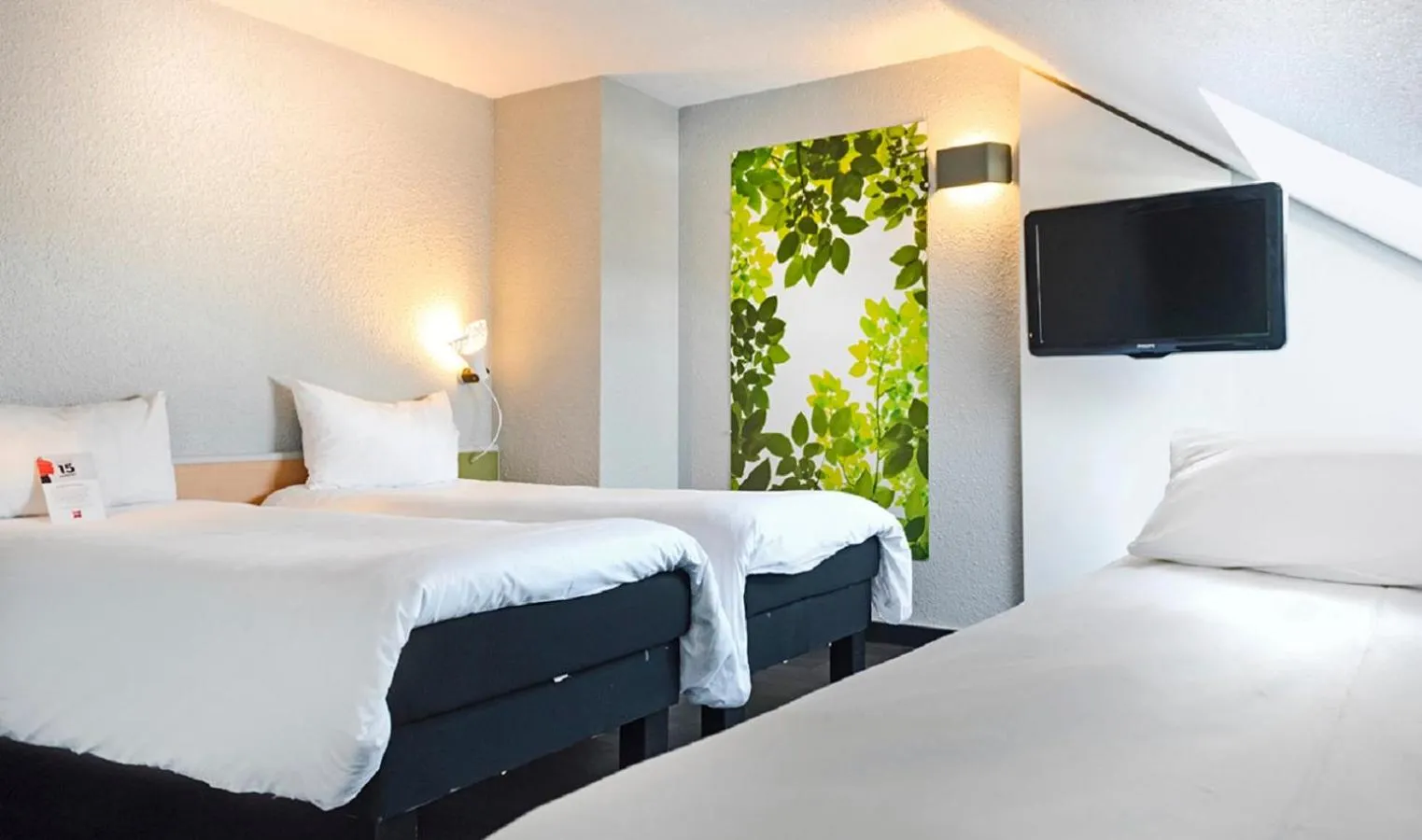 Bed in ibis Strasbourg Sud La Vigie