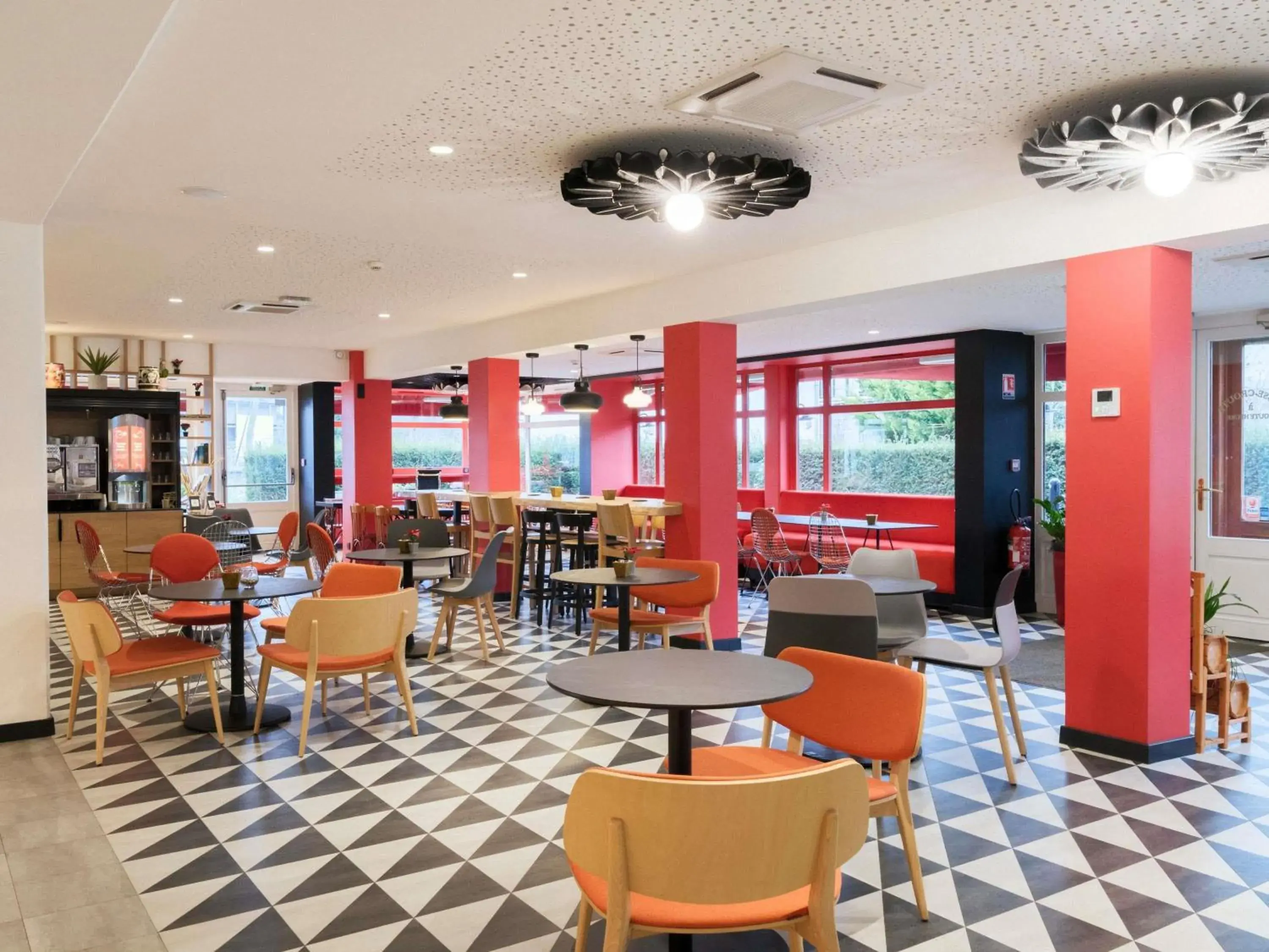Restaurant/places to eat in ibis Strasbourg Sud La Vigie Restaurant/places to eat in ibis Strasbourg Sud La Vigie