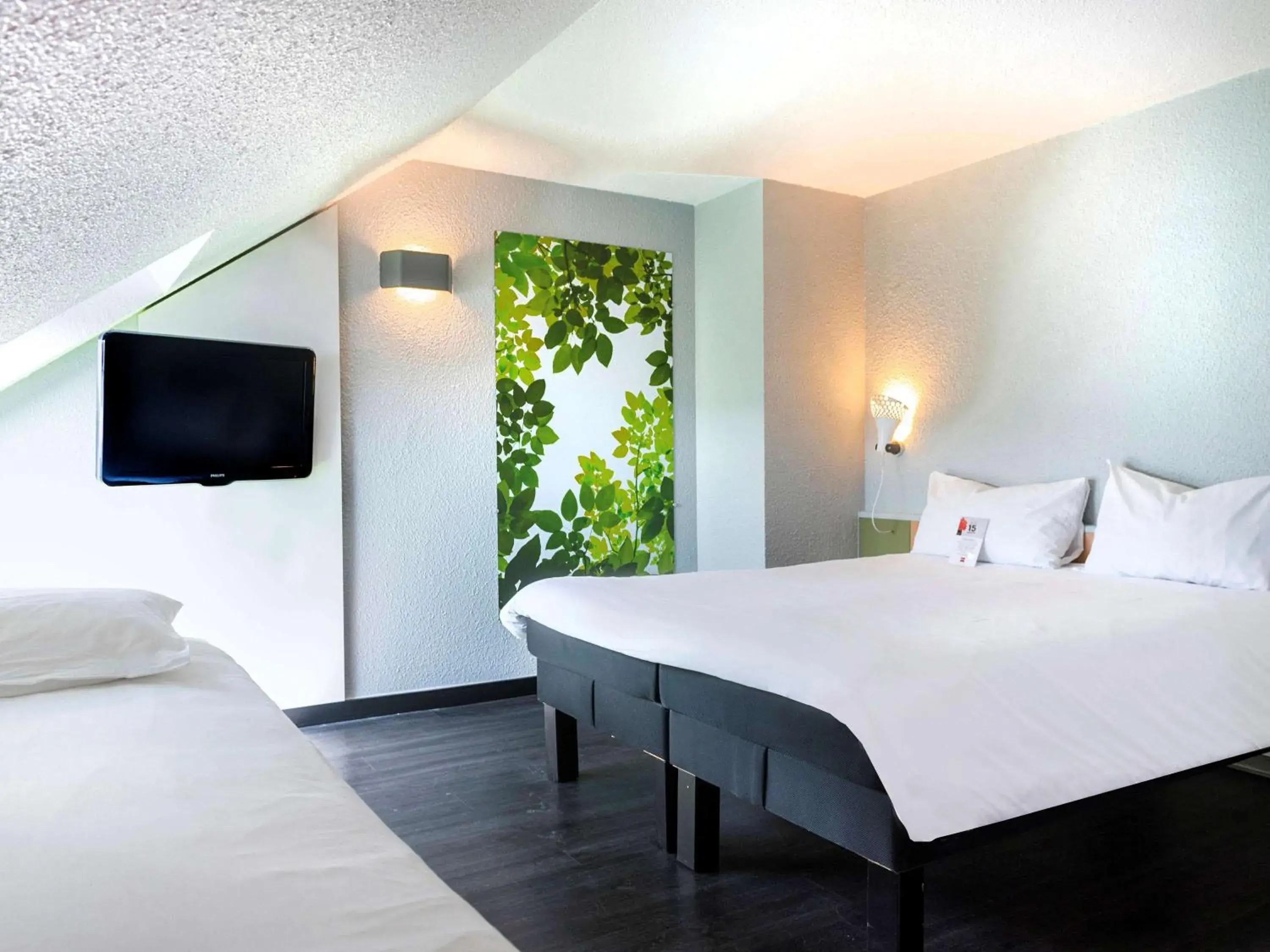 Bedroom, Bed in ibis Strasbourg Sud La Vigie Bedroom, Bed in ibis Strasbourg Sud La Vigie