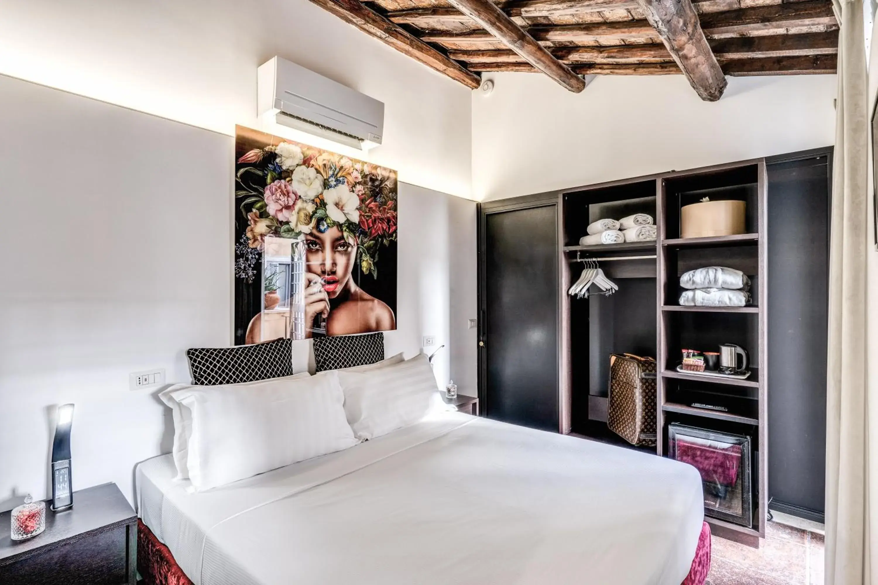 Double Room with Terrace in Little Queen Suite Double Room with Terrace in Little Queen Suite