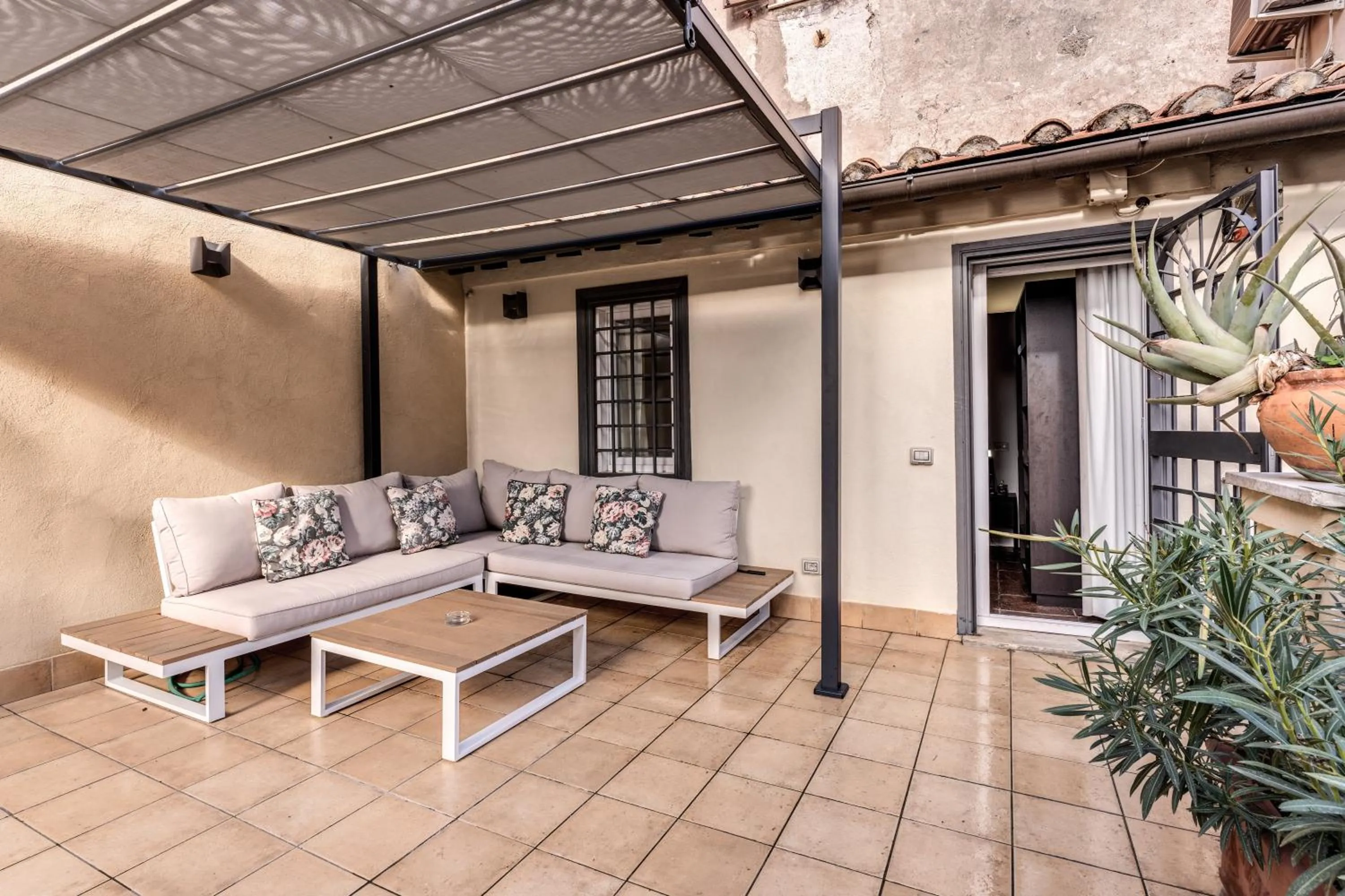 Balcony/Terrace in Little Queen Suite