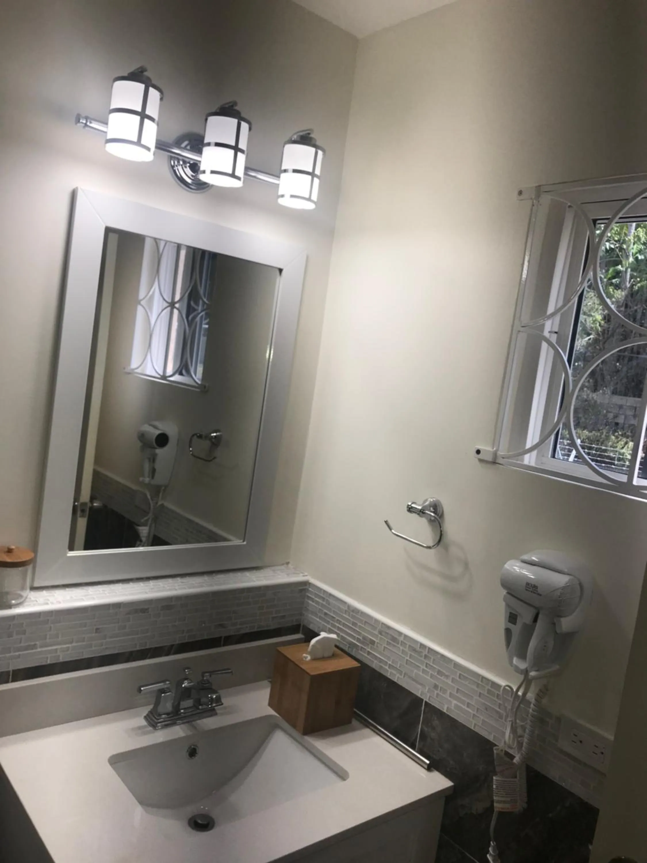 Tropical Luxury Dreams