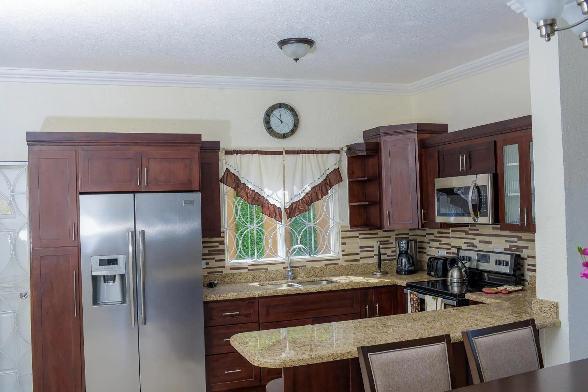 Breakfast in Tropical Luxury Dreams