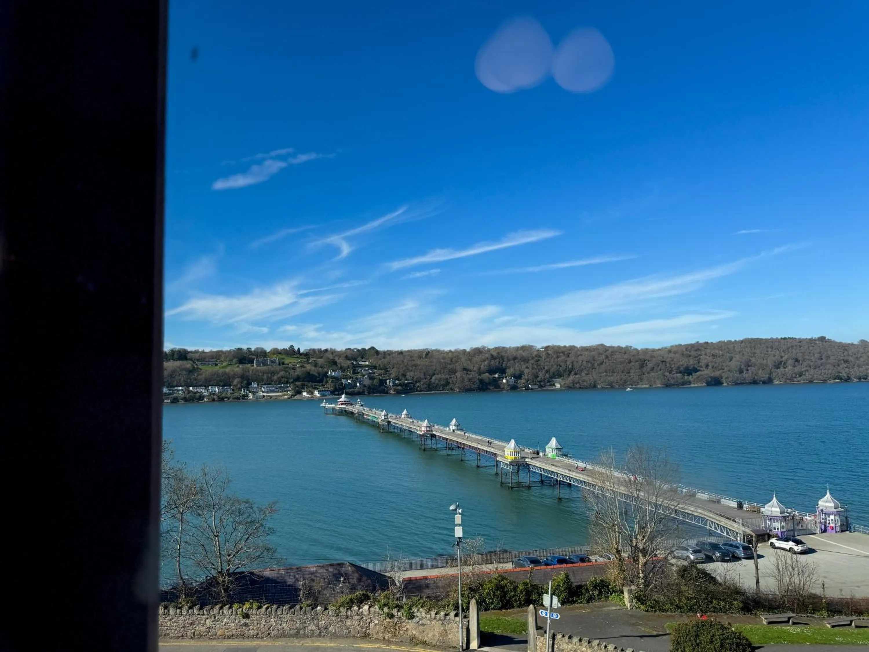 Nomi Rooms & Restaurant