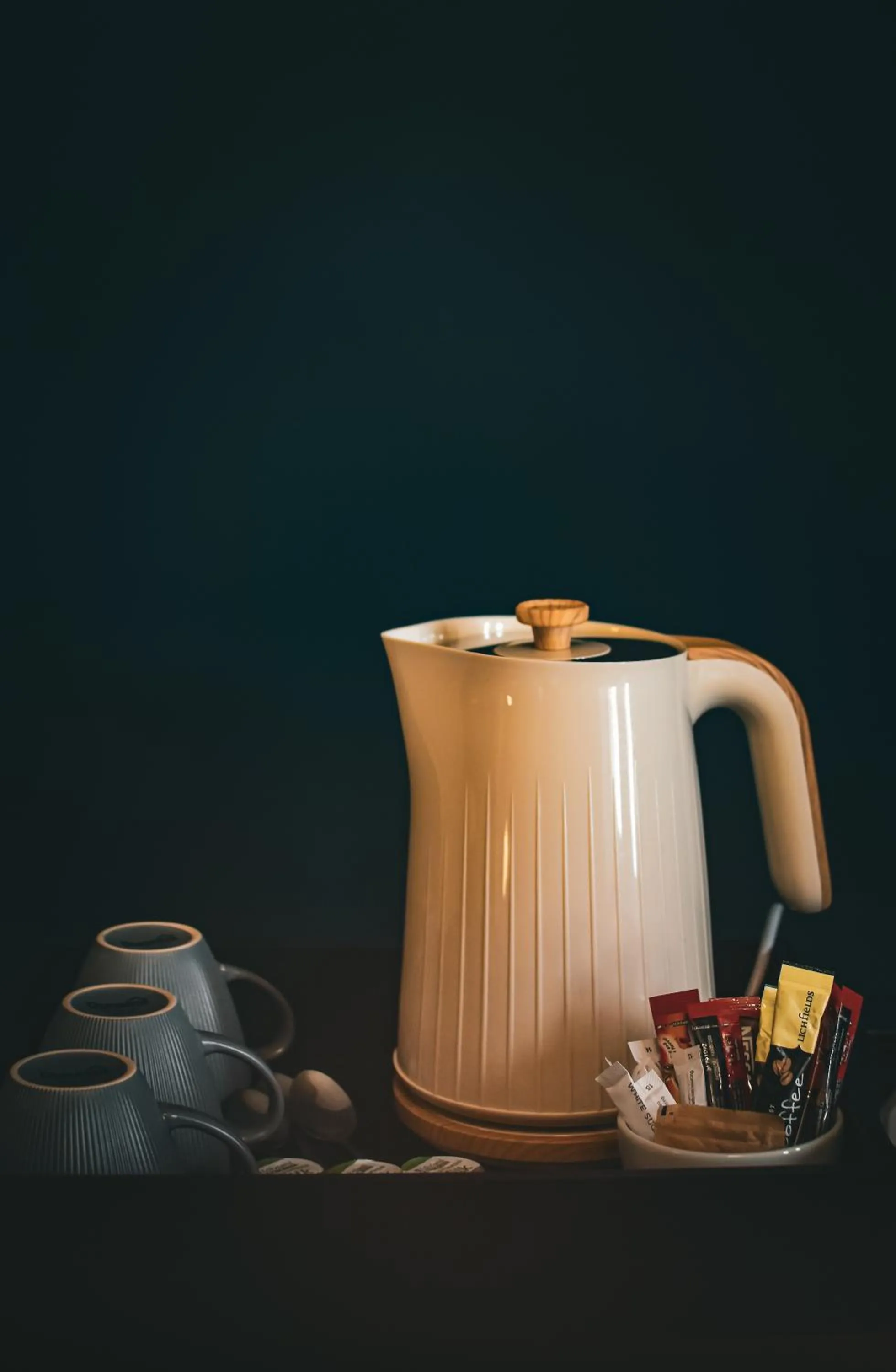 Coffee/tea facilities in Nomi Rooms & Restaurant