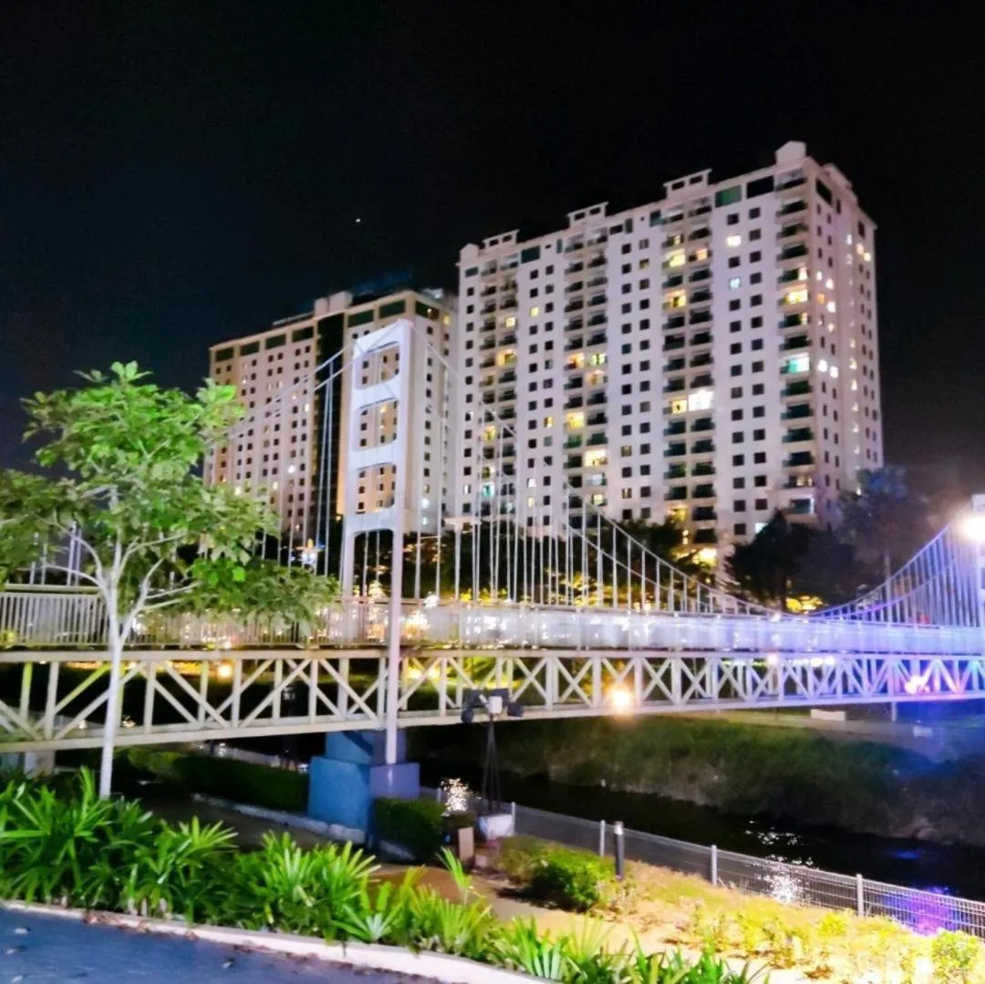 K. Riverfront apartment