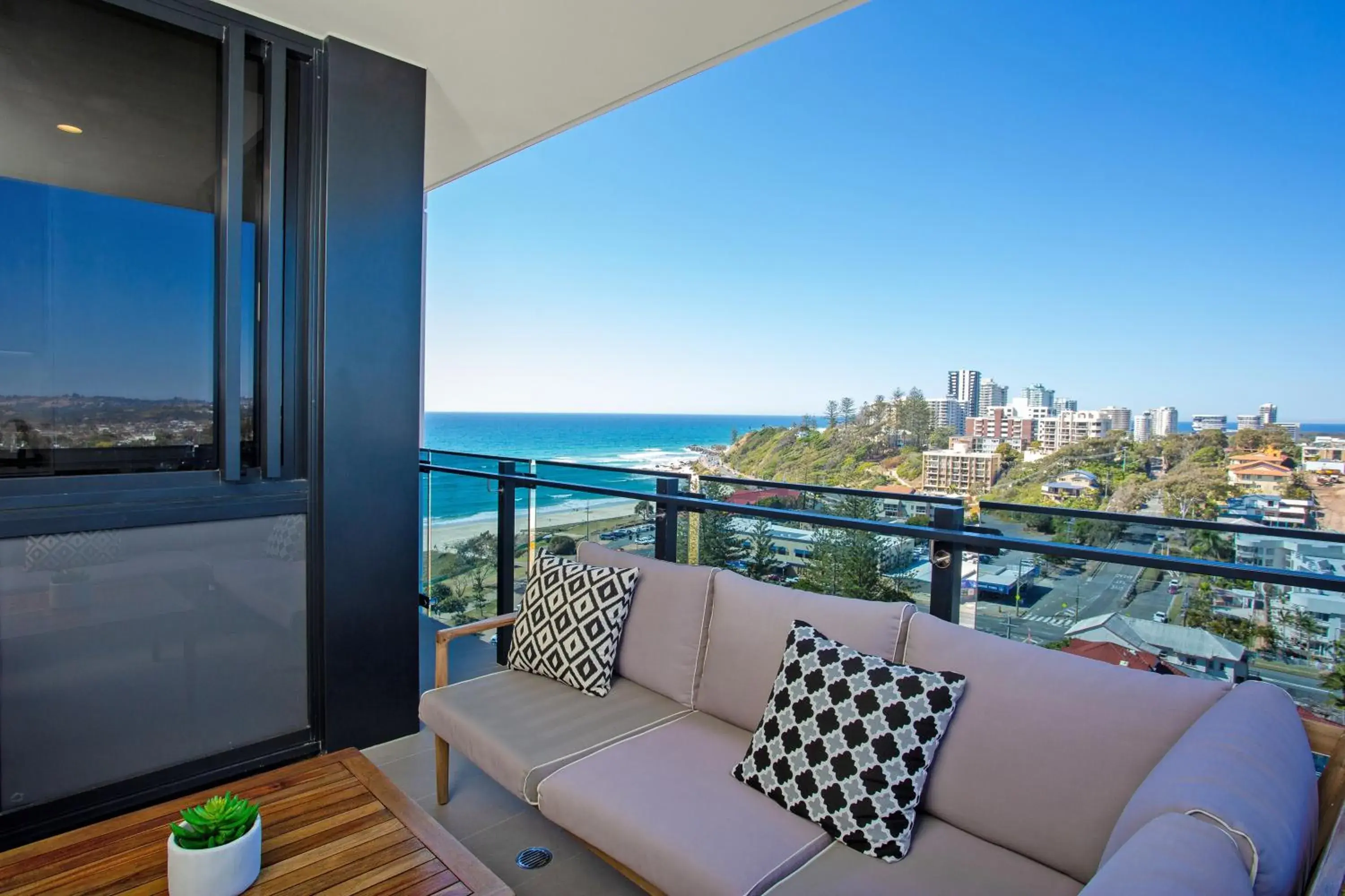 1 Bedroom Panoramic View Apartment in Iconic Kirra Beach Resort 1 Bedroom Panoramic View Apartment in Iconic Kirra Beach Resort