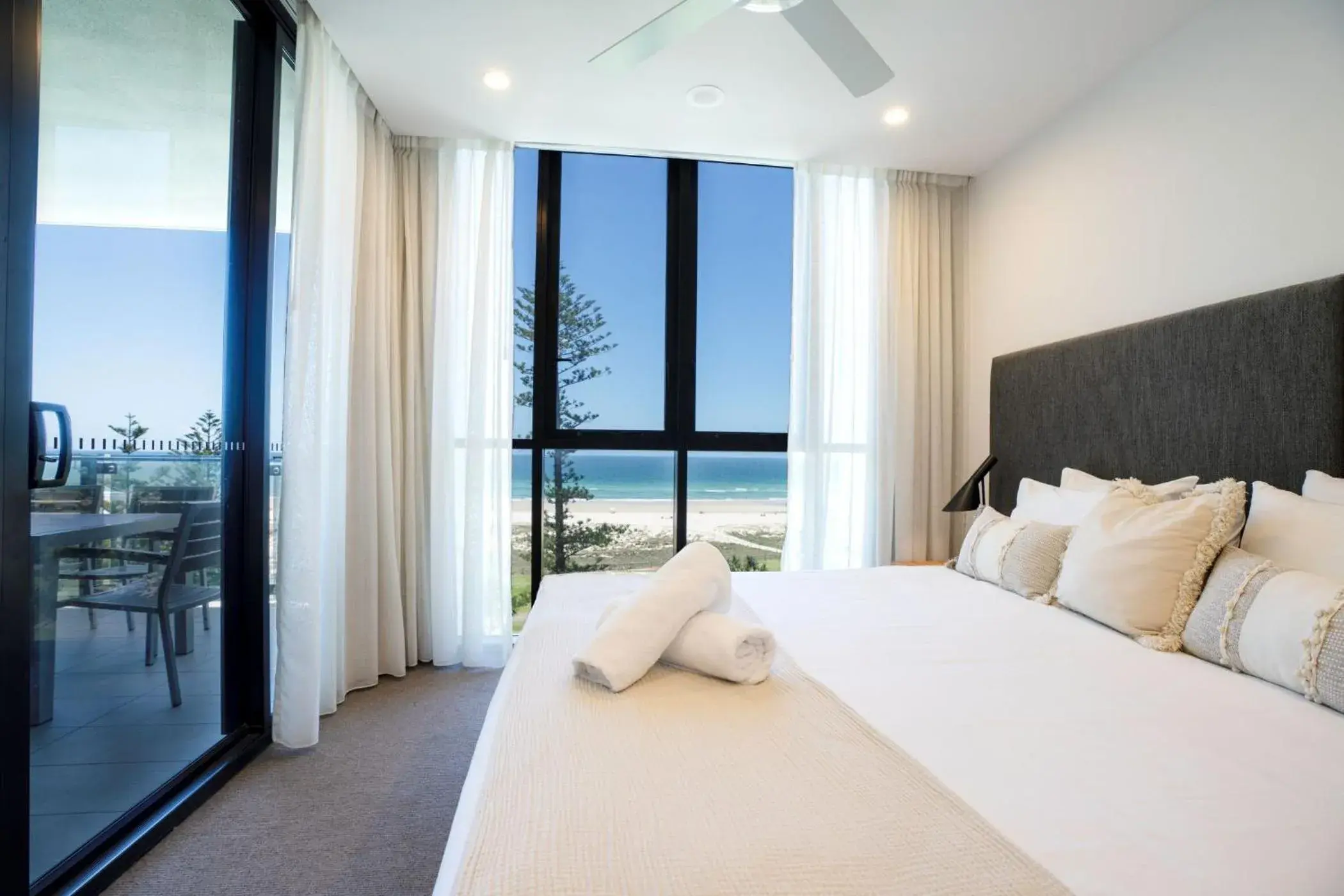 Bed in Iconic Kirra Beach Resort Bed in Iconic Kirra Beach Resort