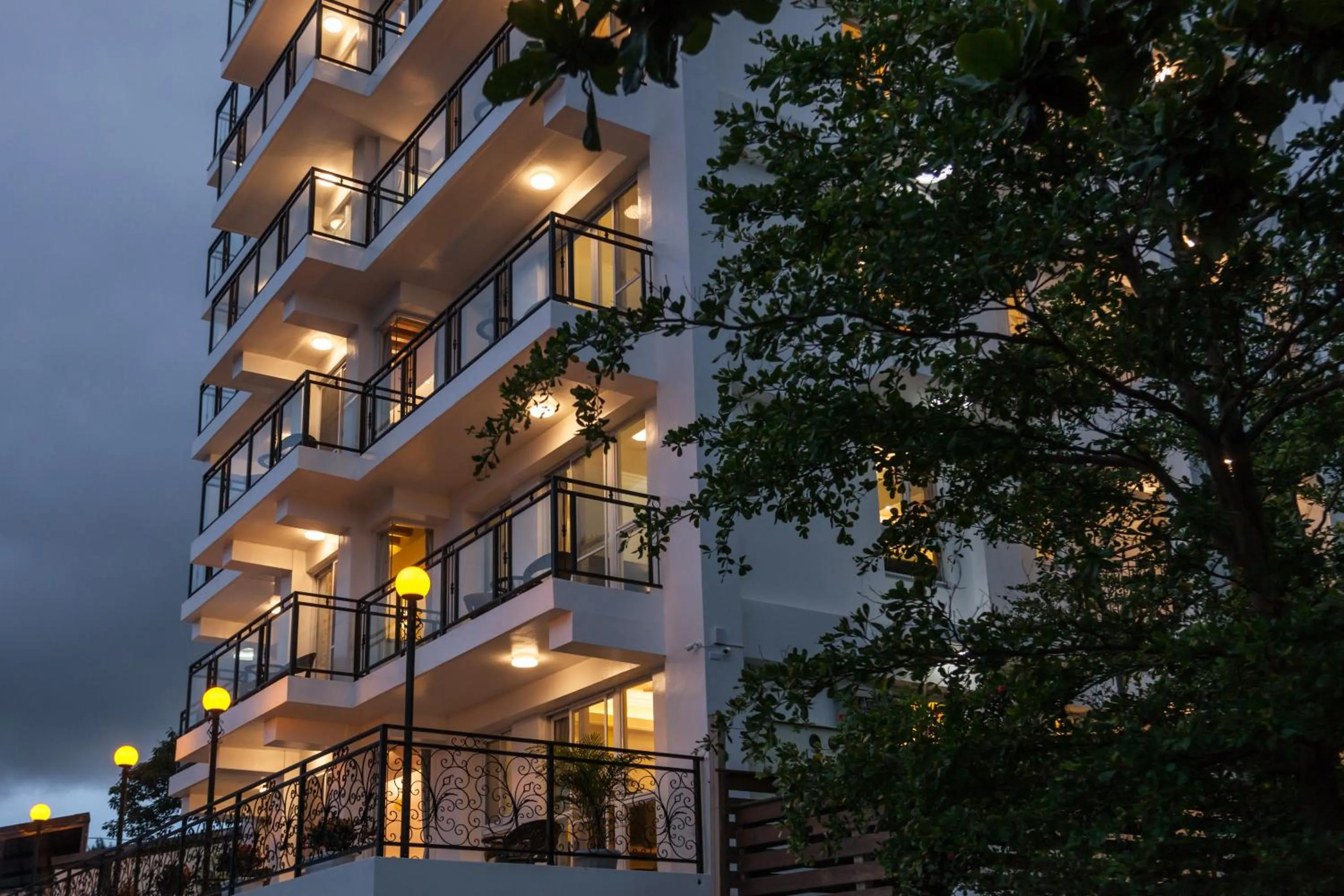 Property building in Sea Dragonfly