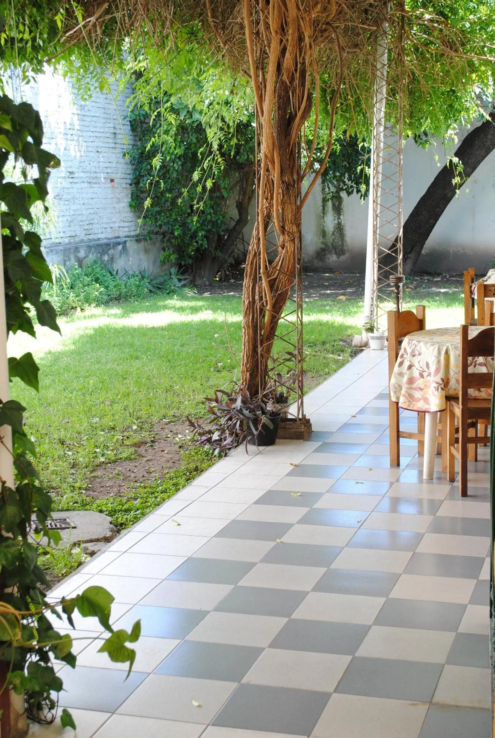 Day in Posada Casa de Borgoña